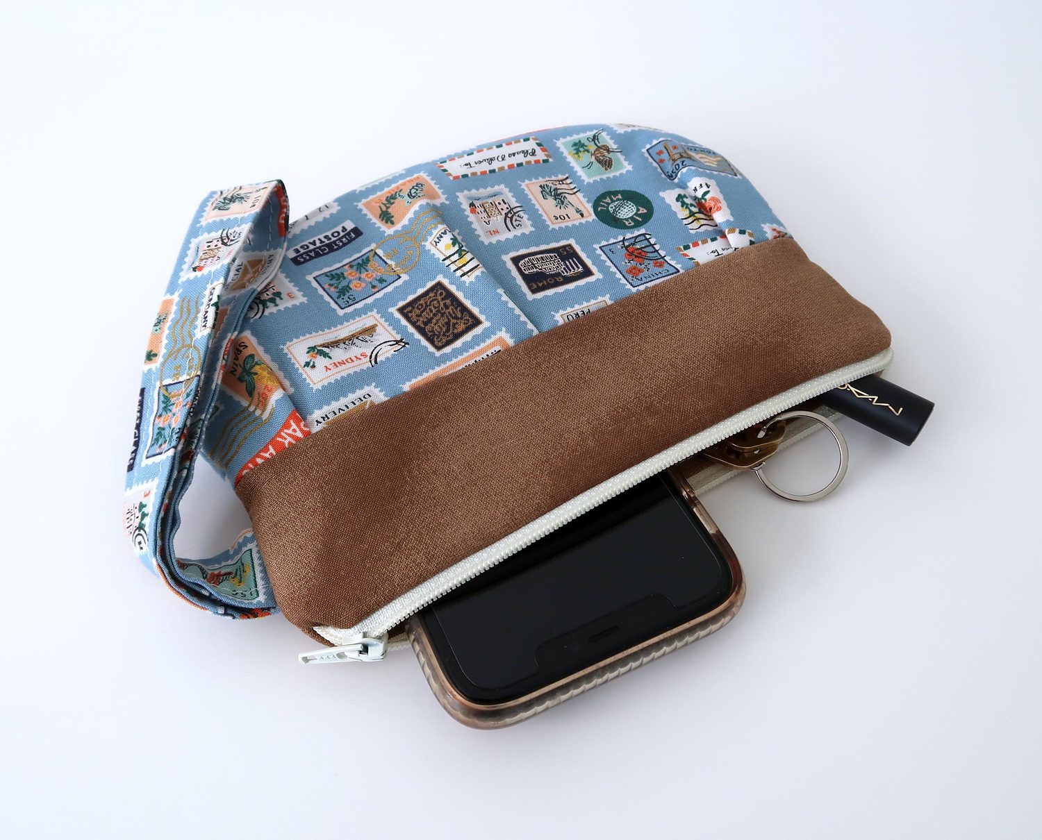 Pleated Wristlet – Postage Stamps Light Blue, photo 6 of 7