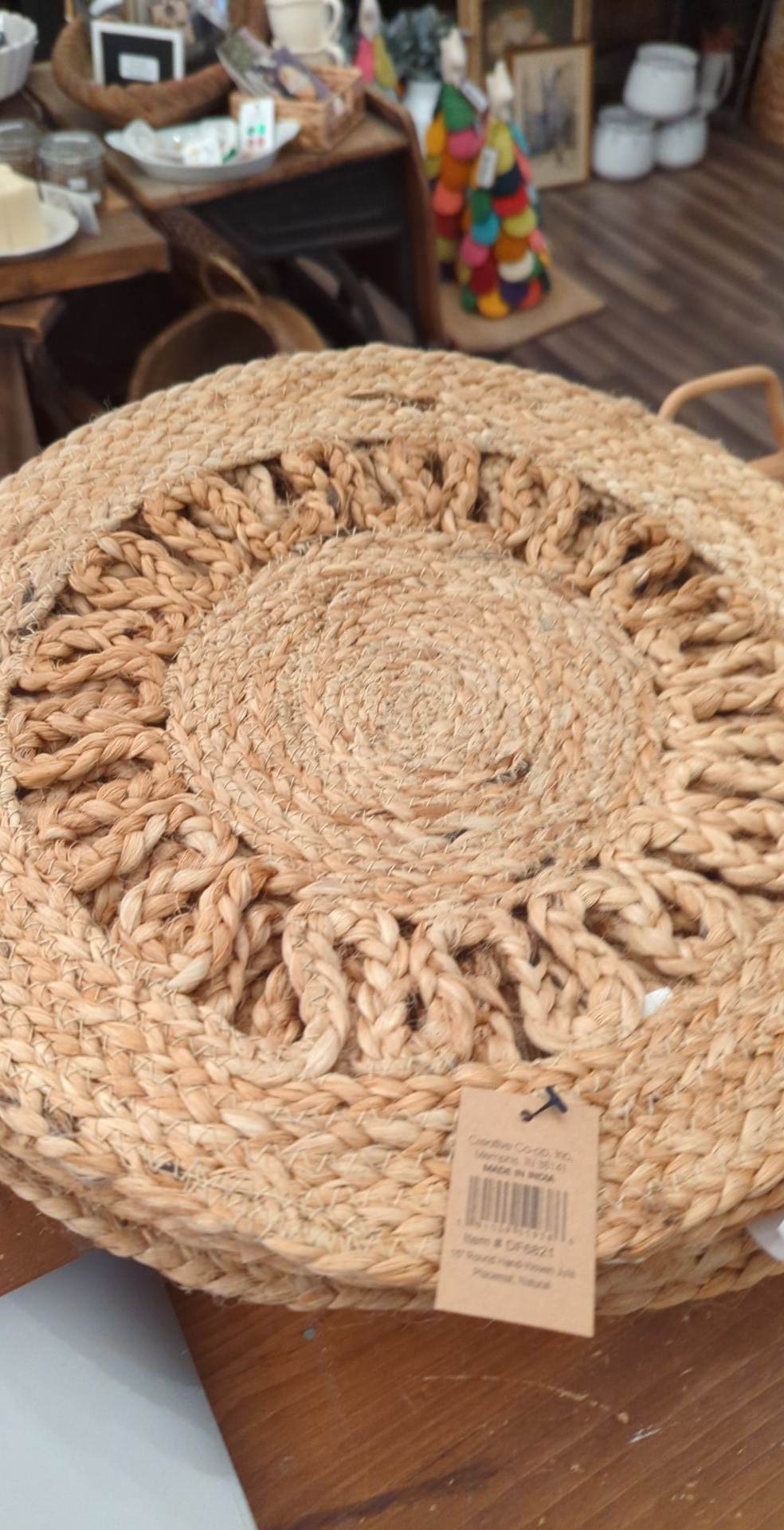 15" Jute round placemat
