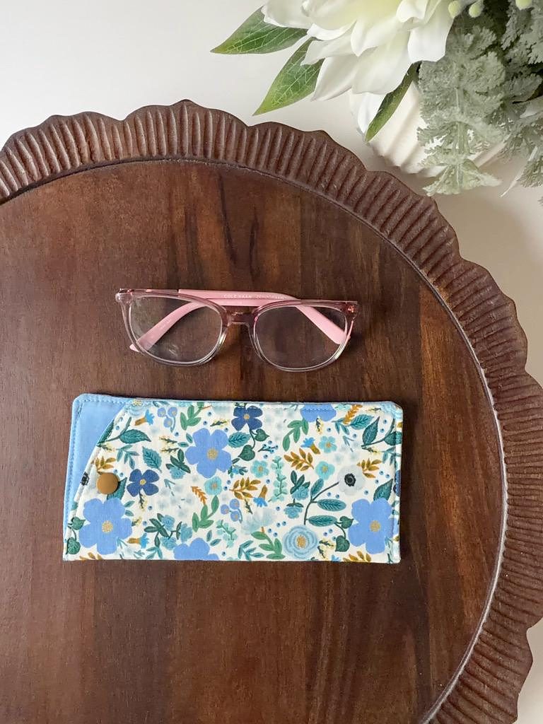 Glasses Case – Garden Party Blue, photo 3 of 3