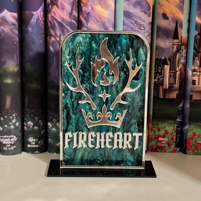 Acotar high lady desk decor, fireheart bookshelf plaque, crescent city merch, bookshelf decor, desk accessory for readers, acrylic desk sign: Fireheart - ToG