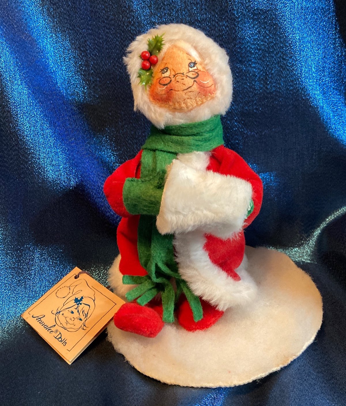 Vintage ANNALEE DOLL 8β Mrs Santa Claus with Muffin Christmas Original Tag