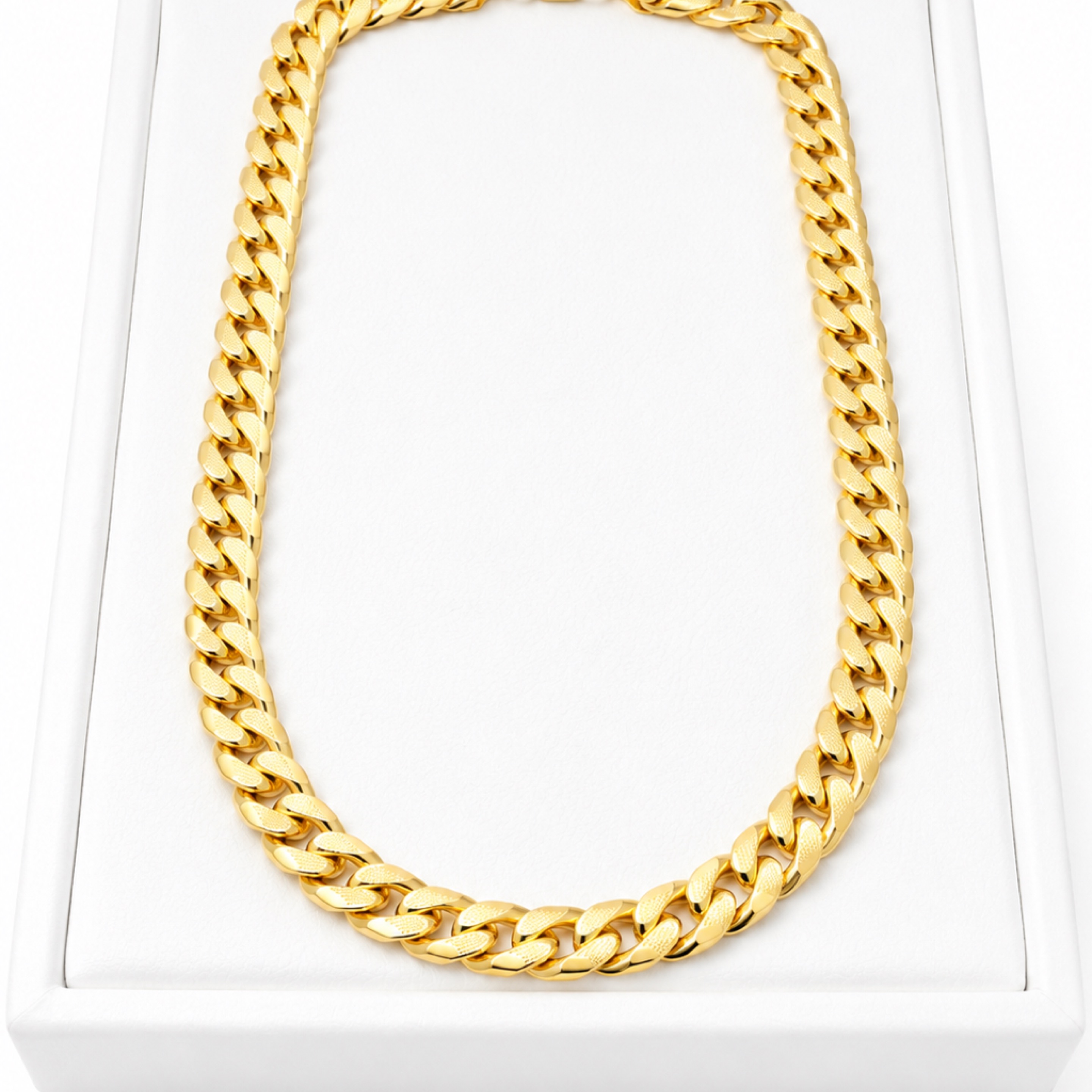24” Curb Cuban Gold/8.5mm DC