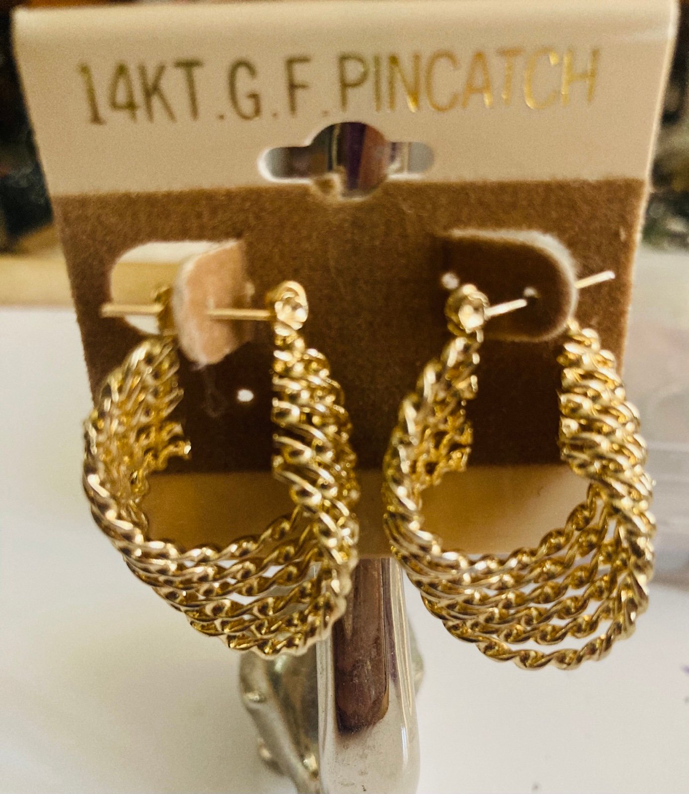 LAYERED TWISTED OVAL GOLD EARRINGS