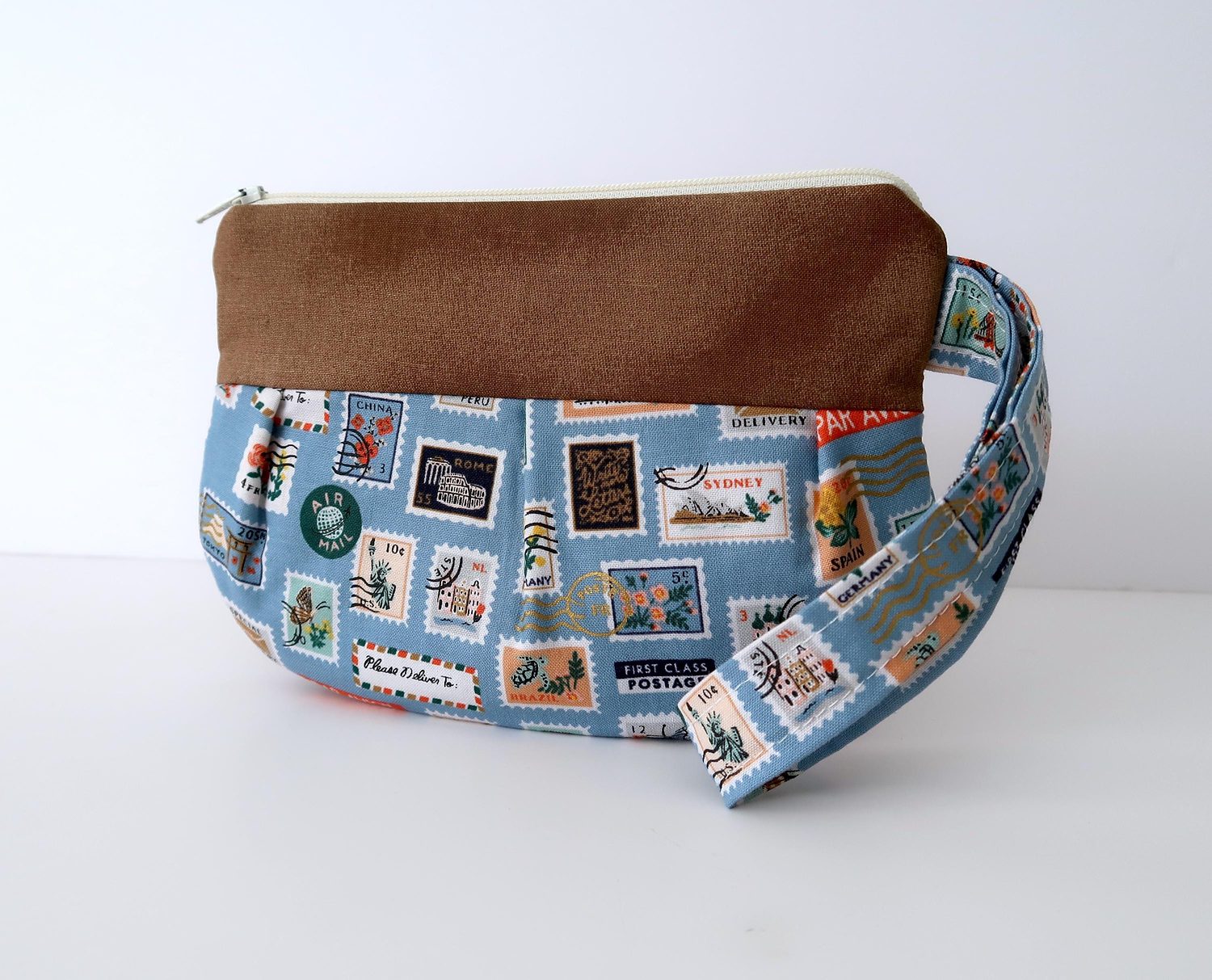 Pleated Wristlet – Postage Stamps Light Blue – handmade clutch