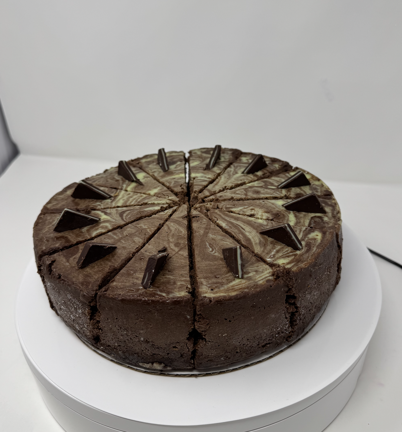 9" Marbled Grasshopper Cheesecake Thirsty Whale Exclusive