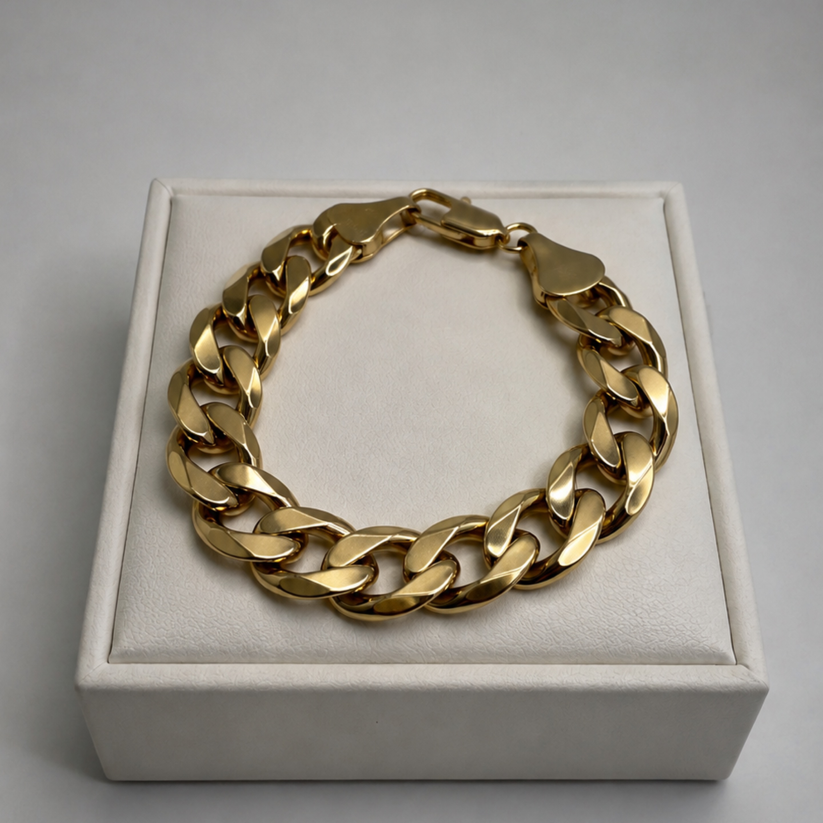 8” Curb Cuban/ 12mm Gold