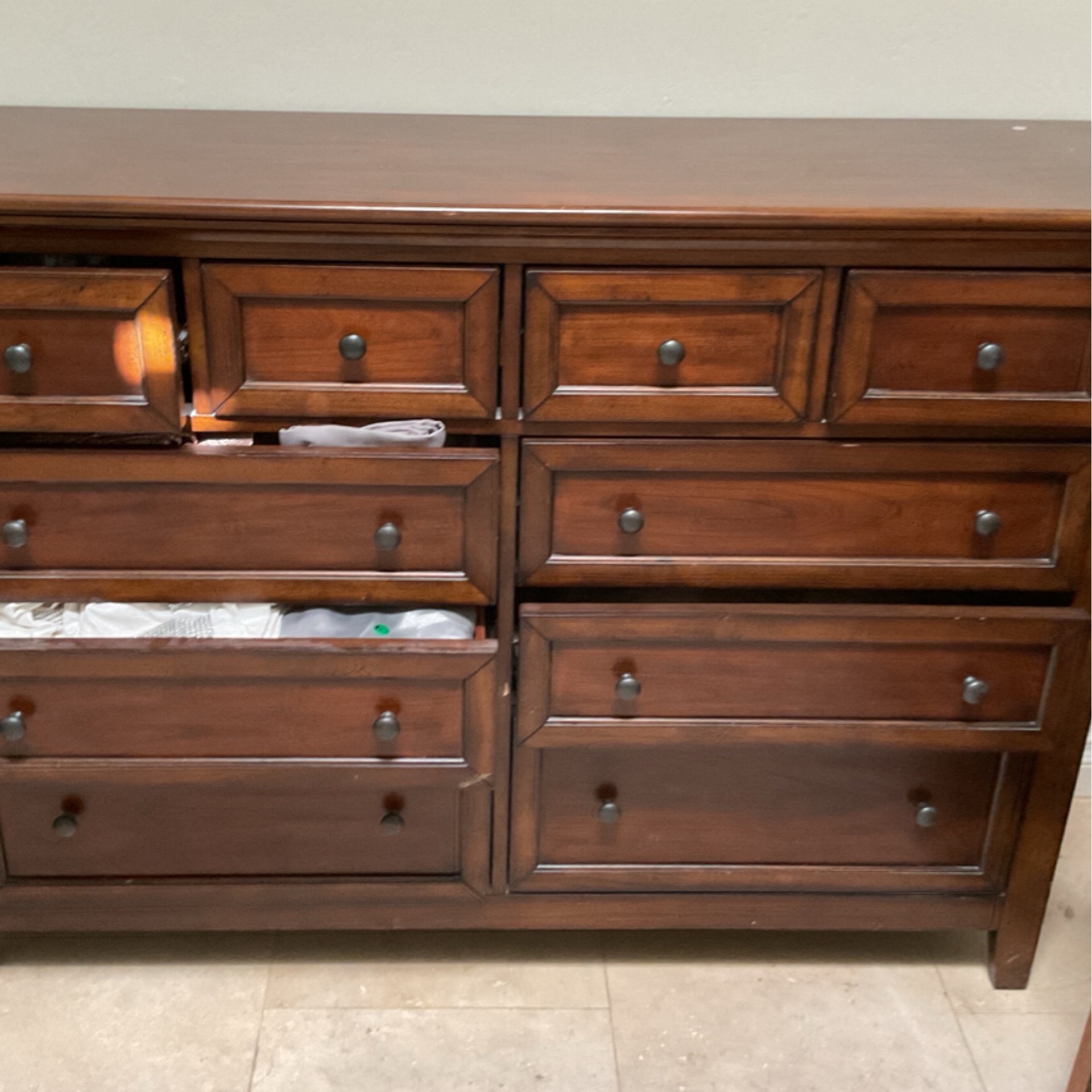 10 drawer dresser