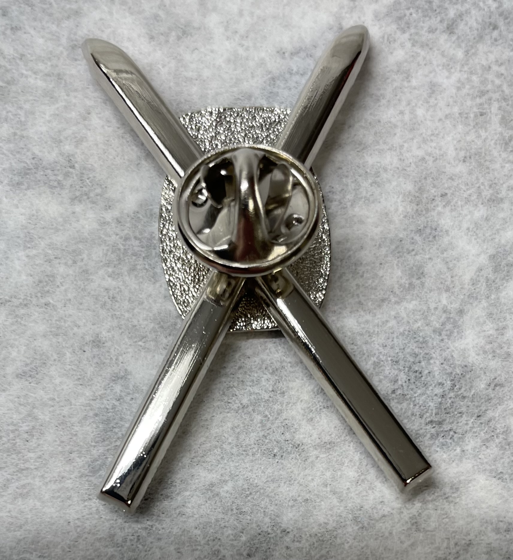 Silver Crossed Skis 10th pin