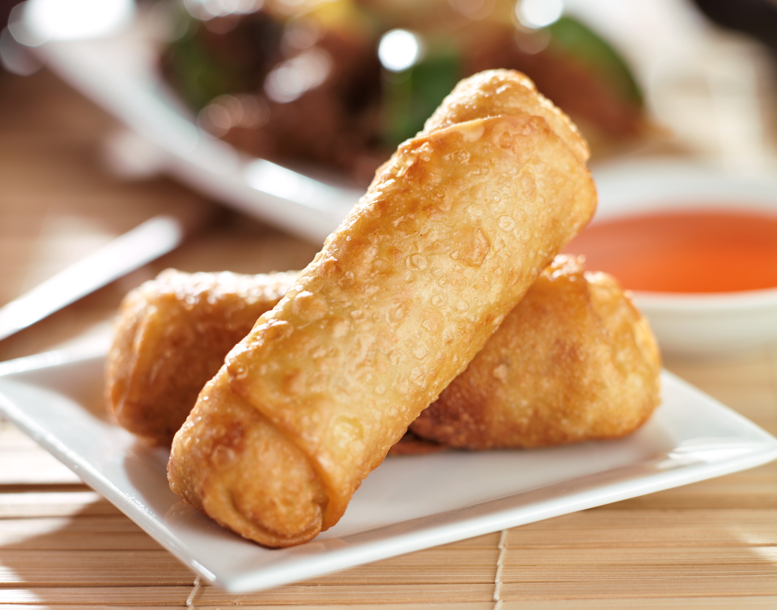16 Egg Rolls