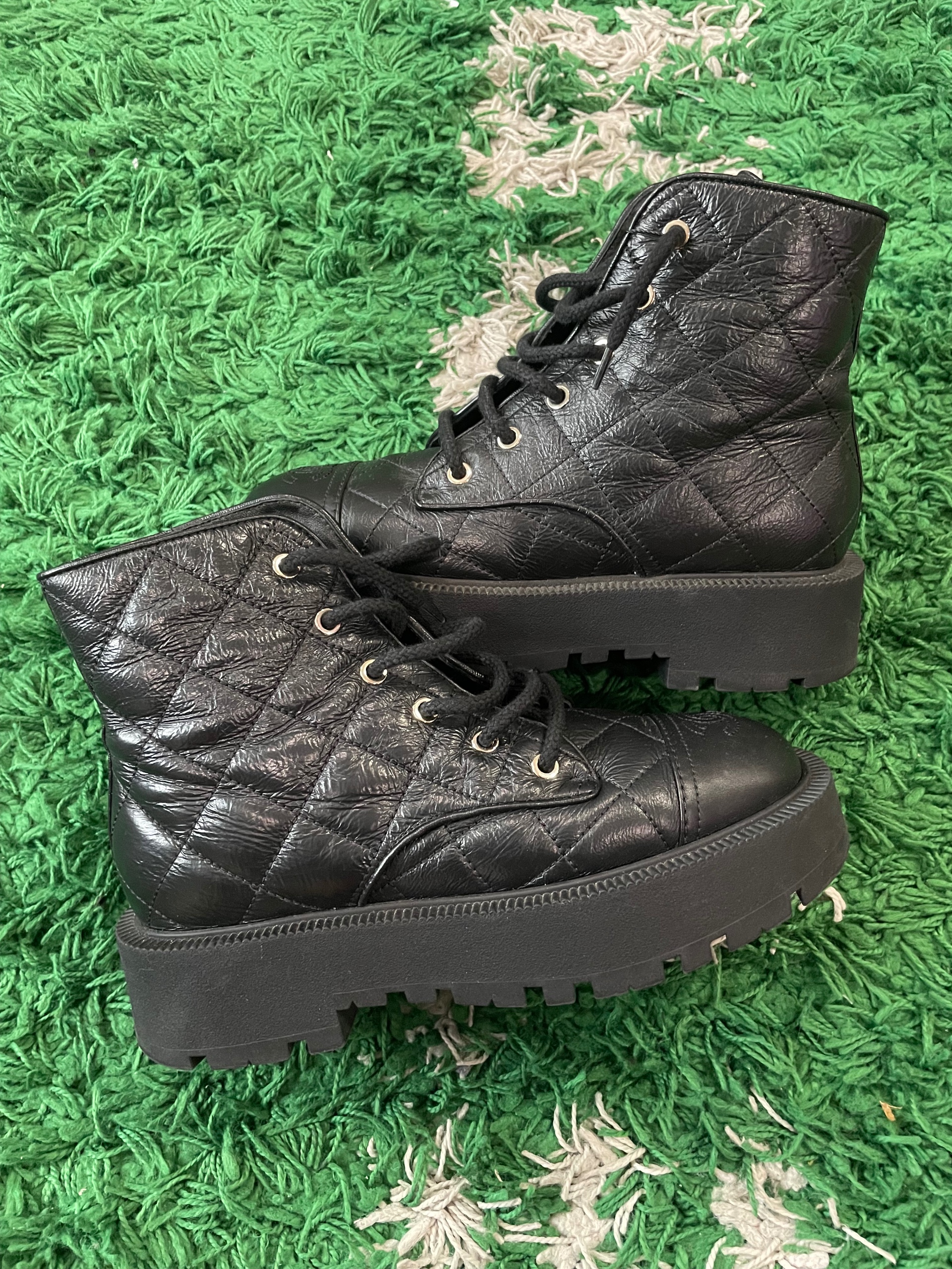 Chanel quilted lambskin lace up combat boots size 38 (new)