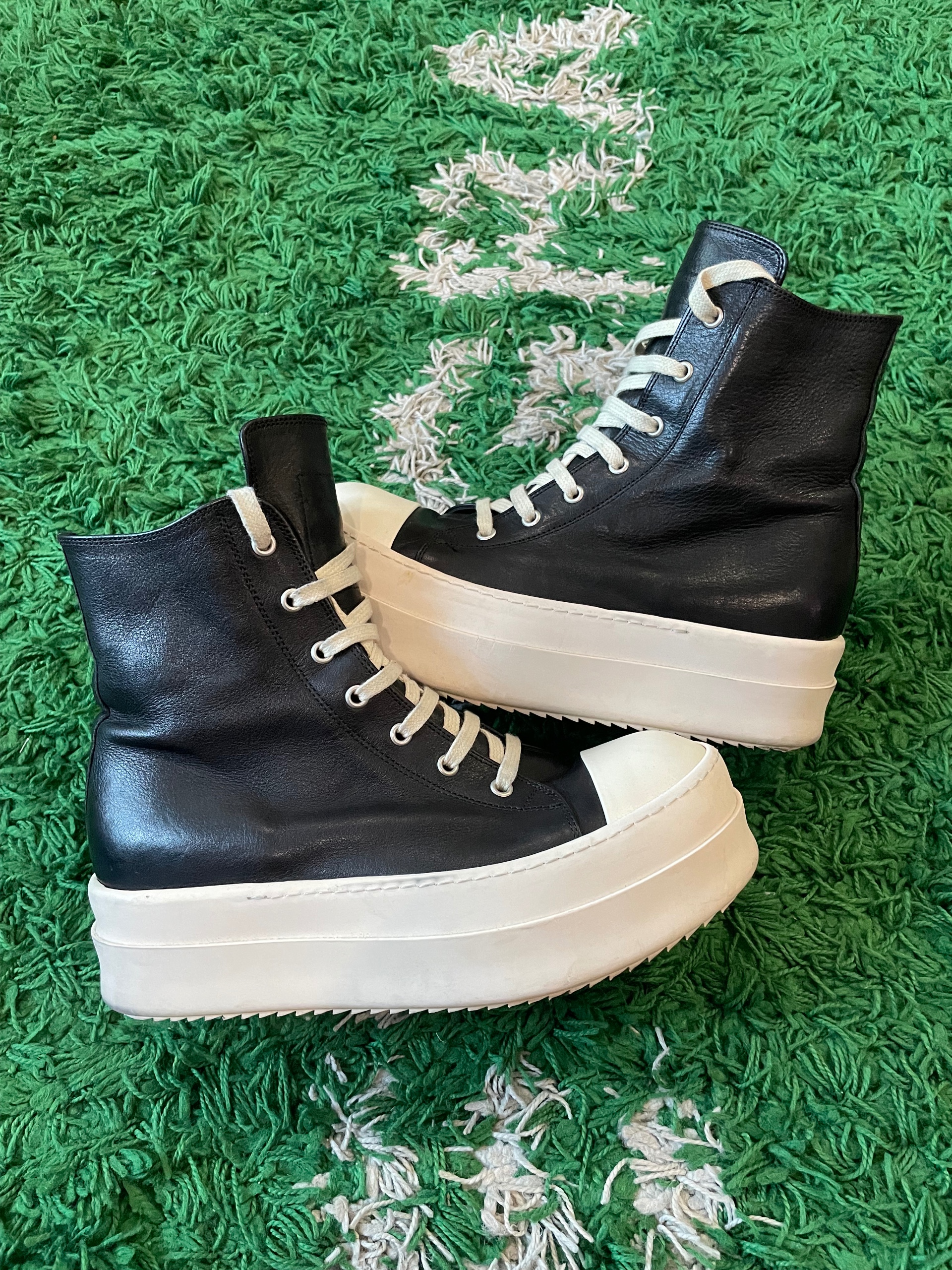 Rick Owens mega bumper hight top size 40.5 (used)