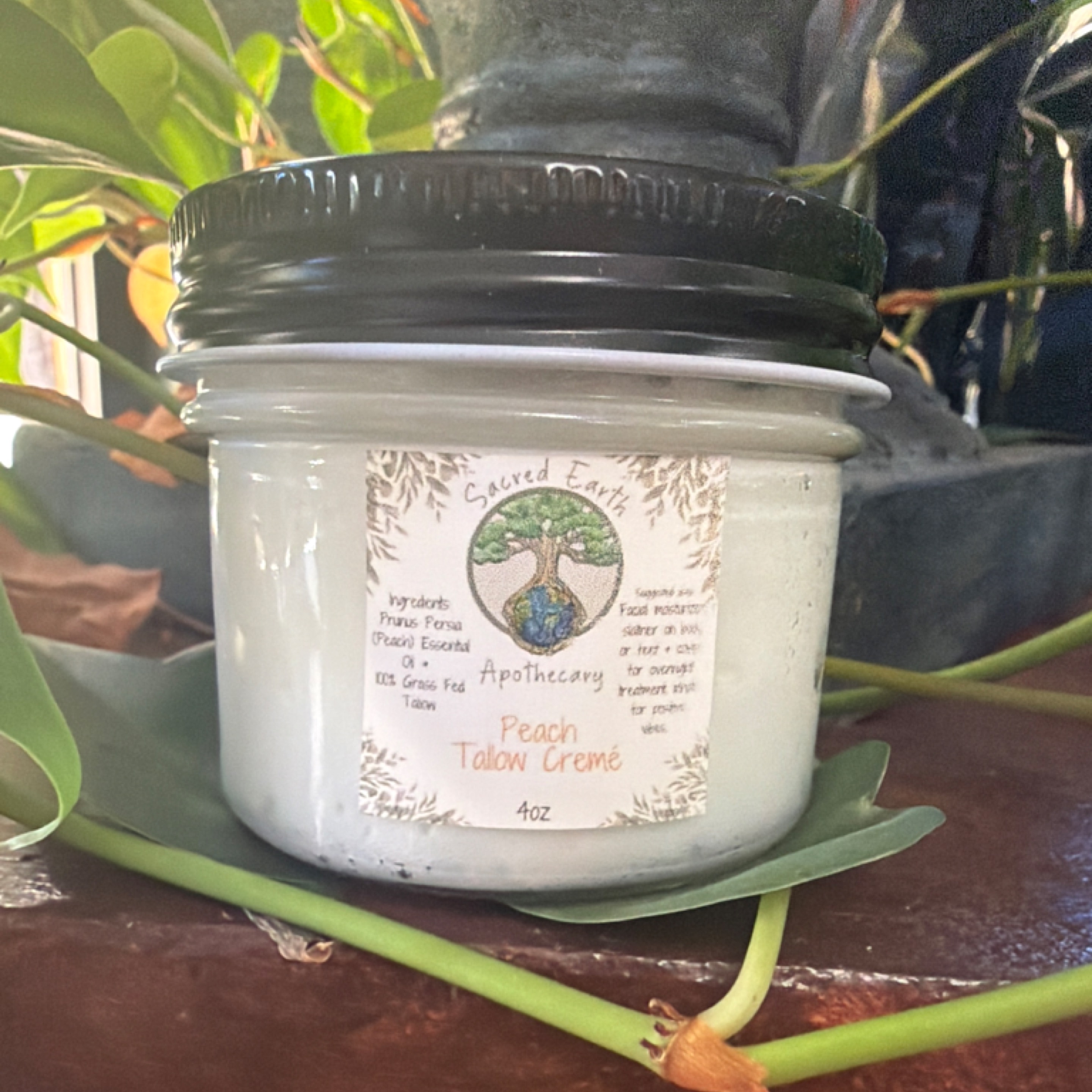 Sacred Earth Apothecary - 4oz Peach Tallow