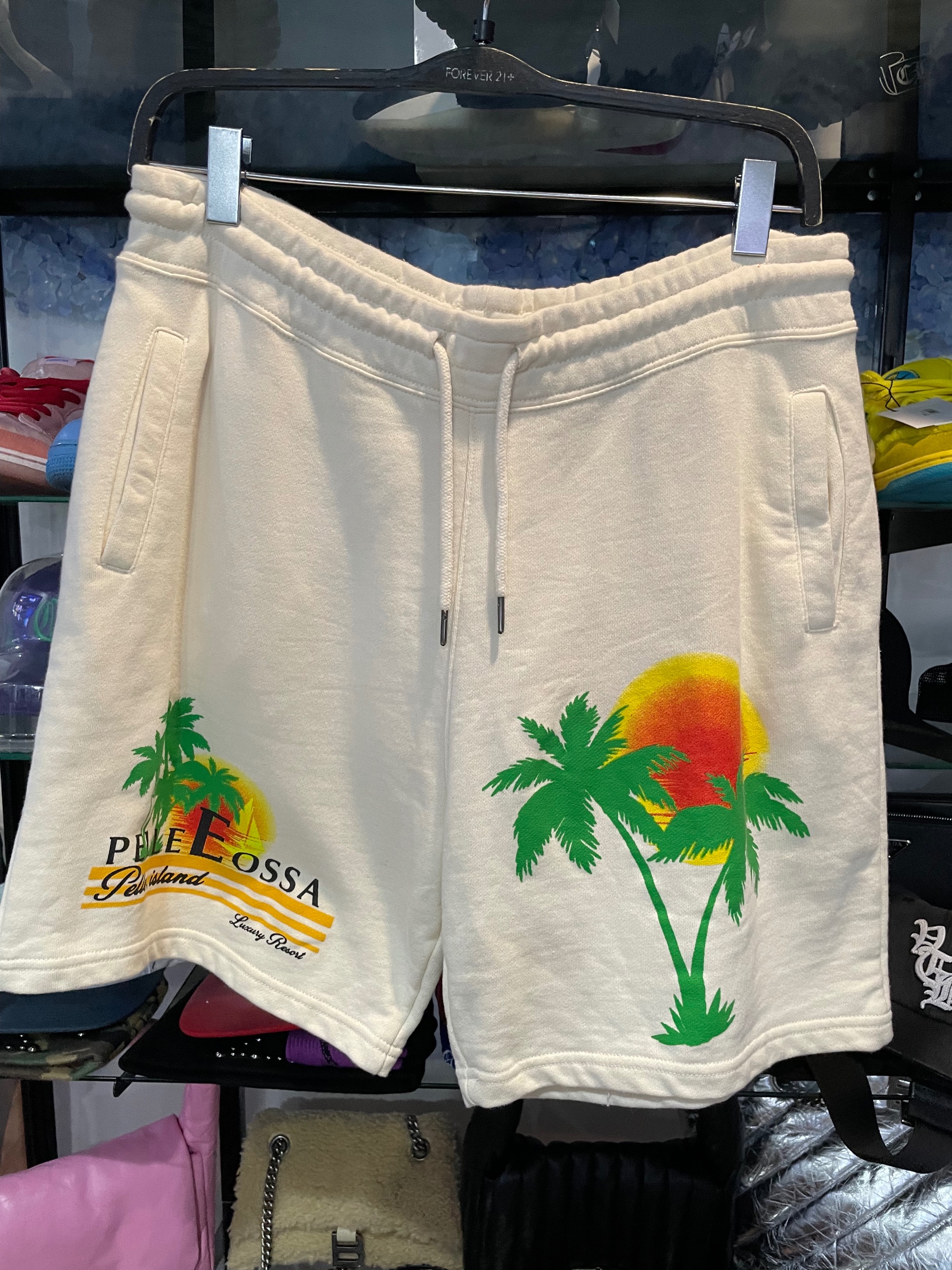 OFF-WHITE belle island short size XXL (used)