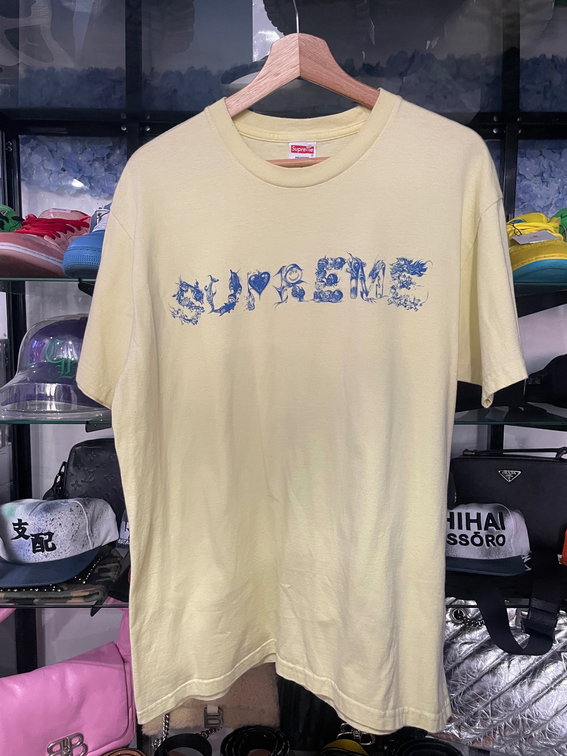 Supreme yellow blue logo size L (used)