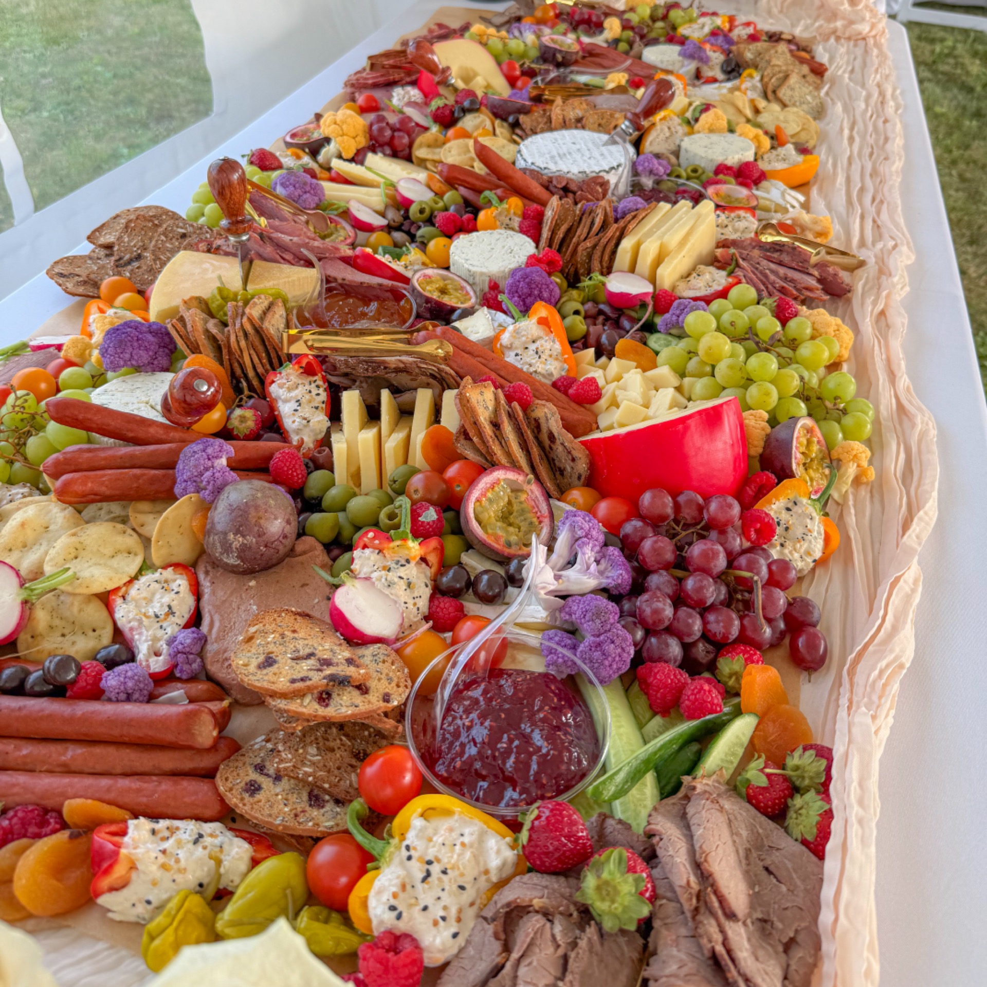 Grazing table (deli meats, cheeses and other items) 6 feet