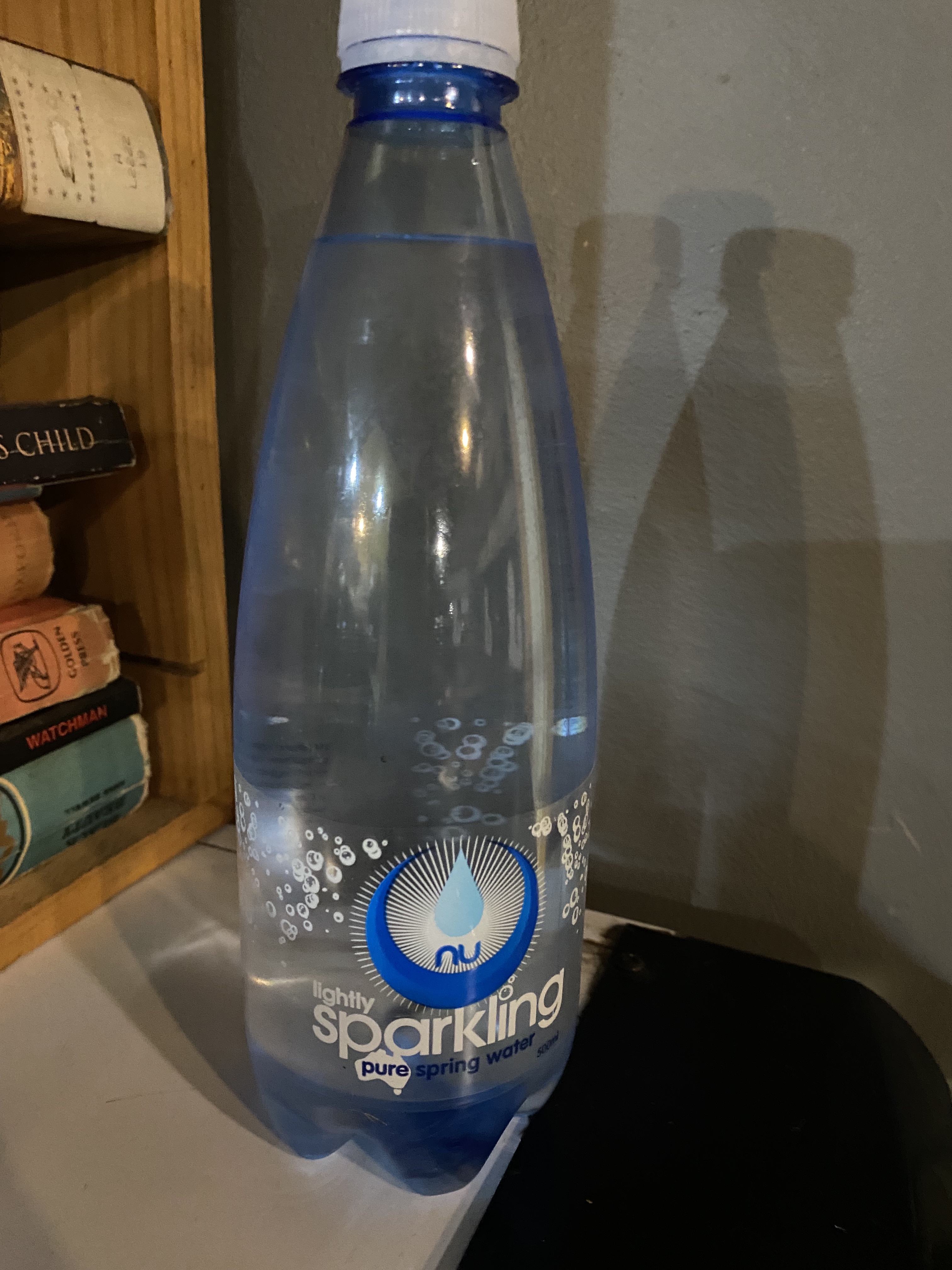 sparkling mineral water