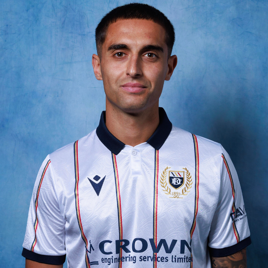 21 - Yan Dhanda (Away)