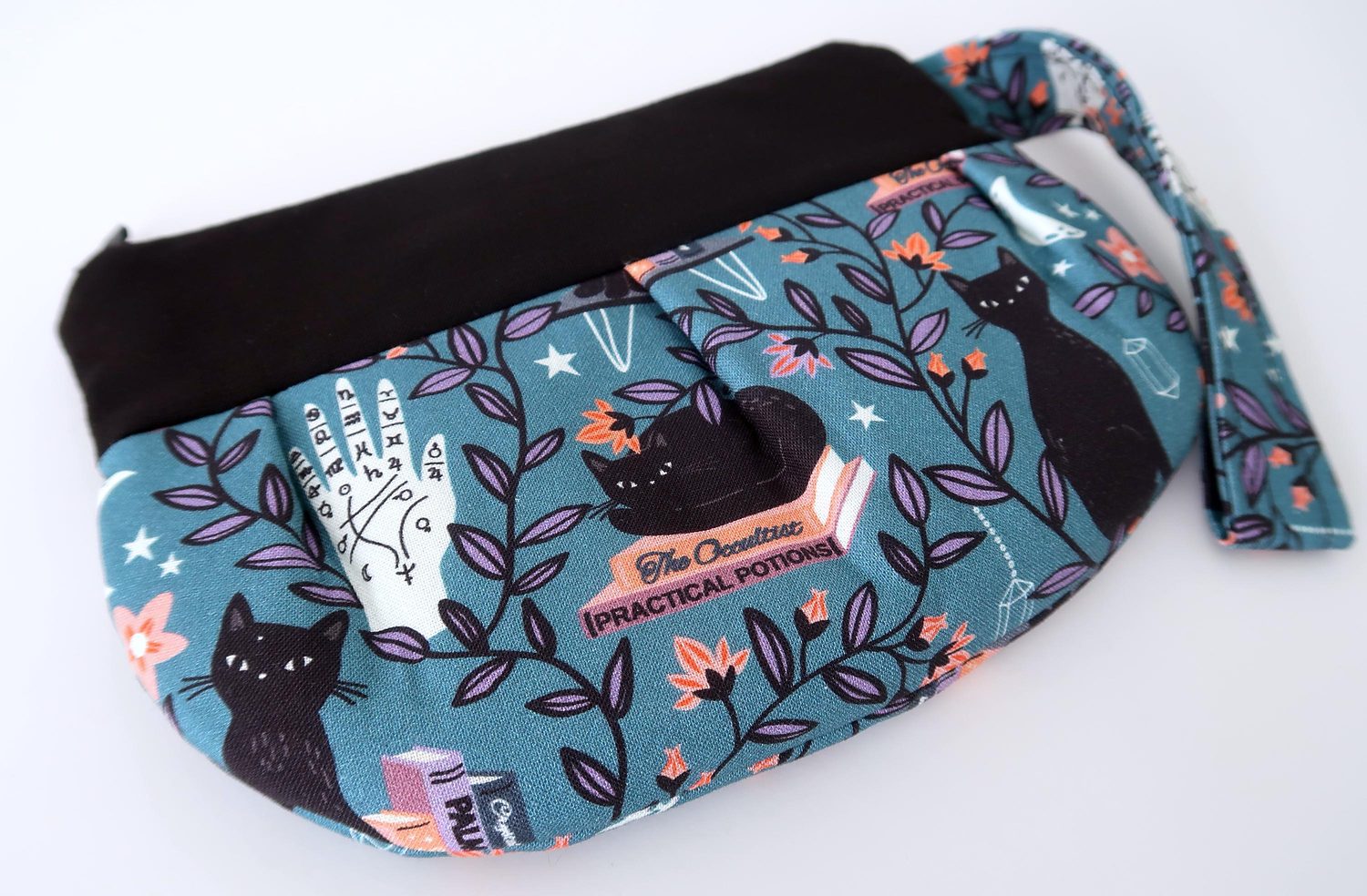 Pleated Wristlet – Spellbound Black Cats, photo 7 of 8