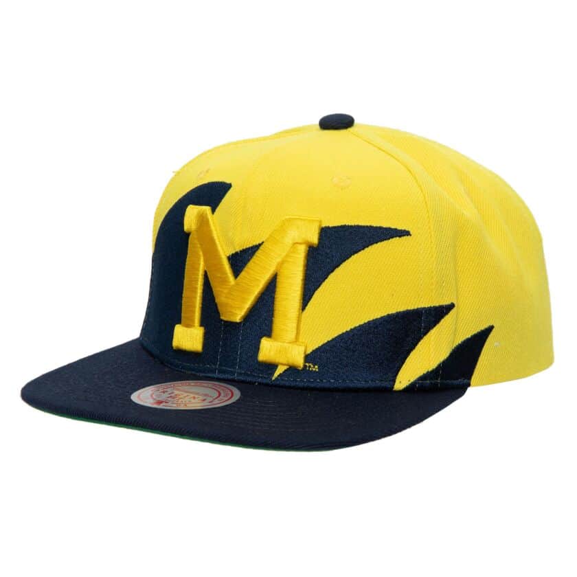 Michigan Wolverines Mitchell and Ness Sharktooth Snapback Hat