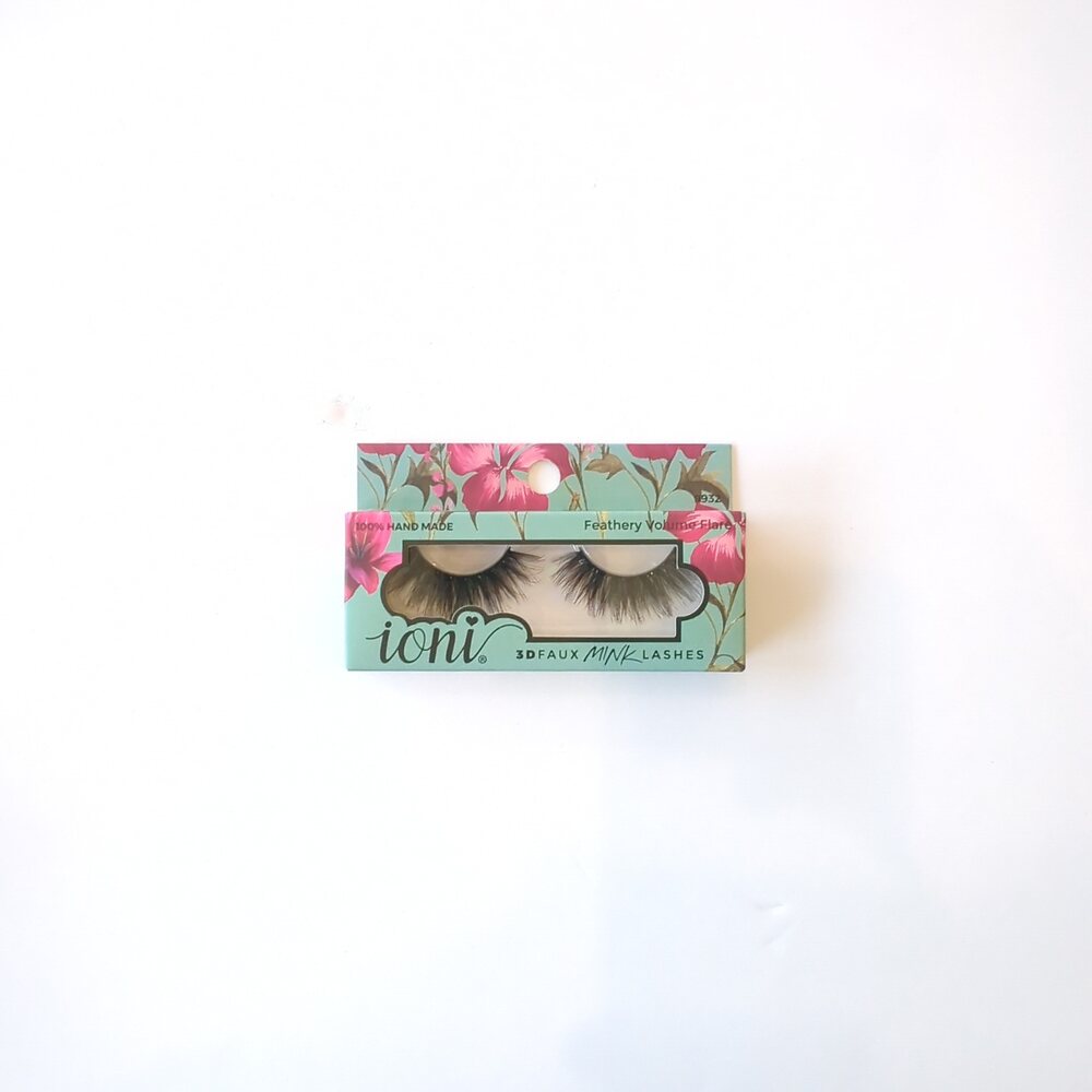 ioni 3D Faux Mink Lashes - Feathery Volume Flare