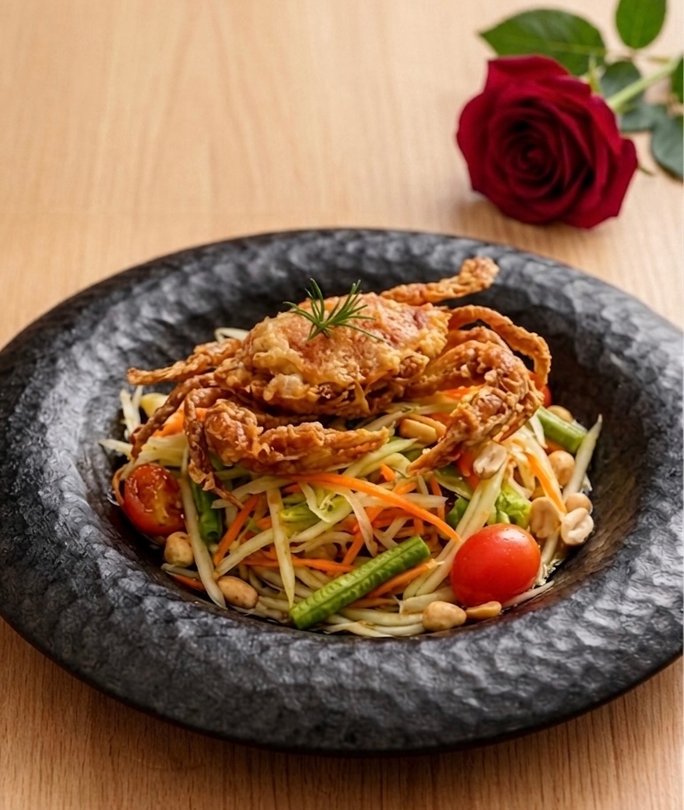 ★ Crisp Shore Papaya Salad