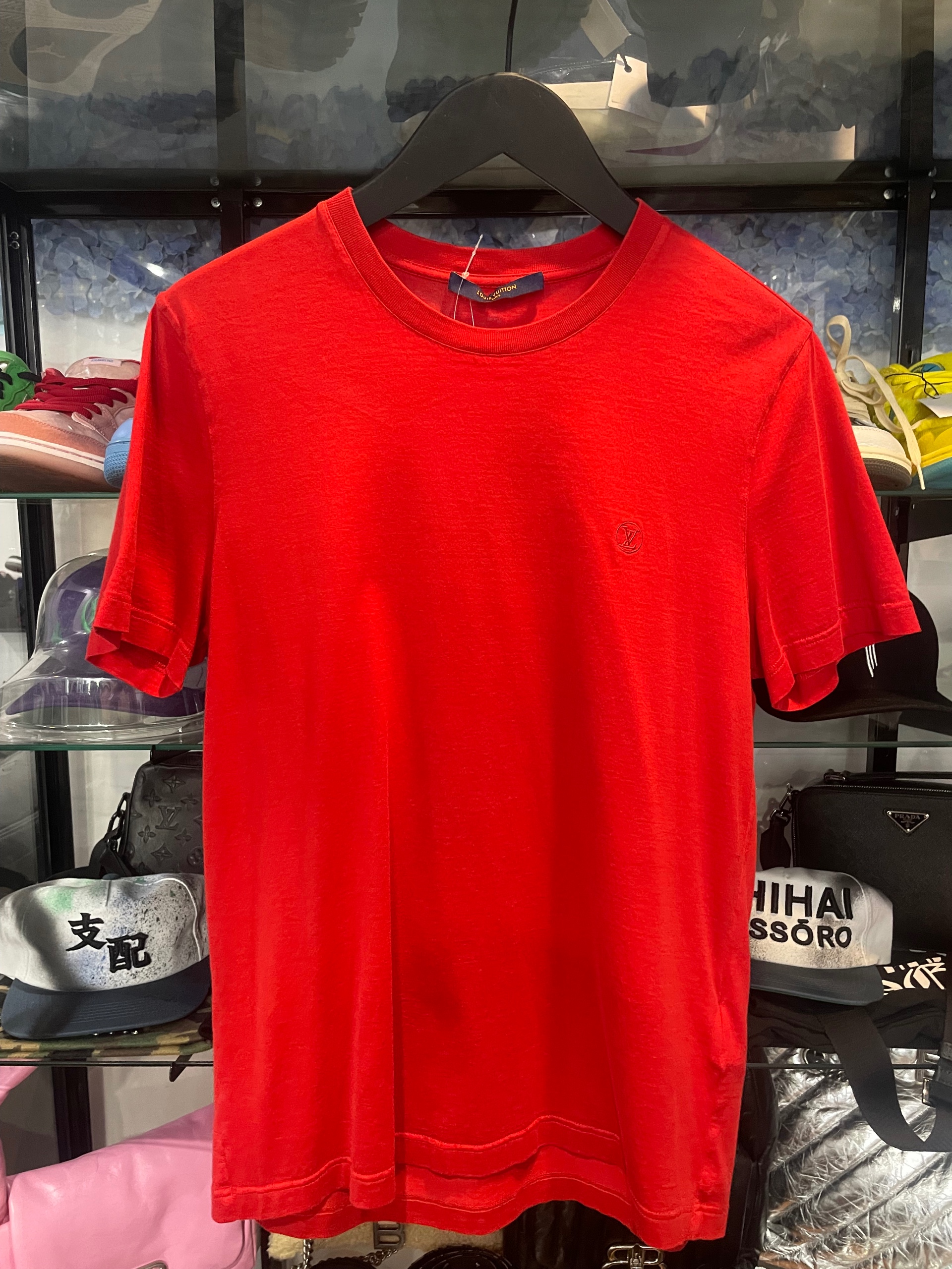 Louis Vuitton size M red (used)