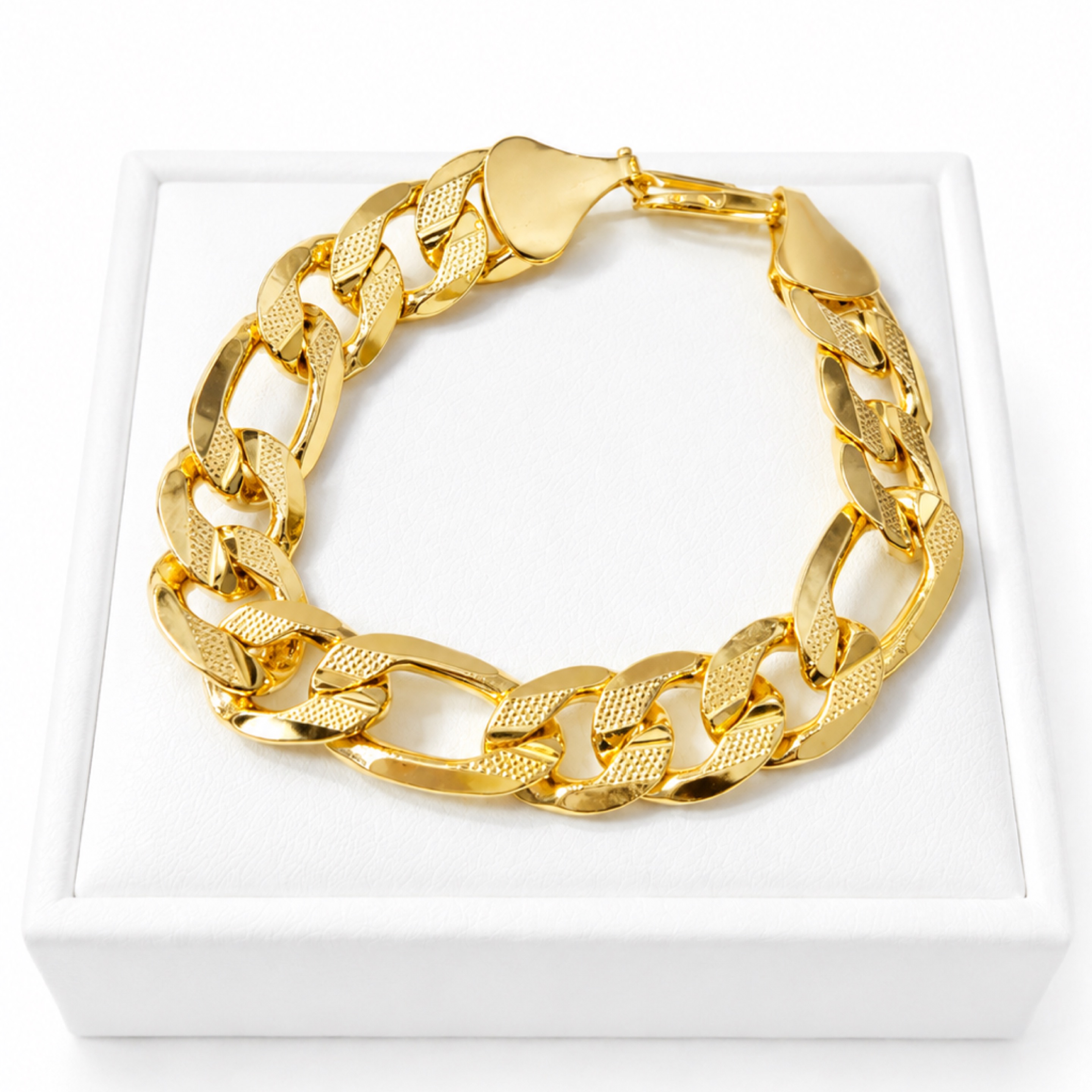 8”  Figaro Bracelet  / 12mm Gold