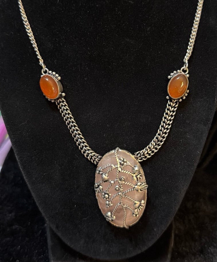 Silver tone Rose Quartz & Carnelian Statement Necklace Floral Pendant