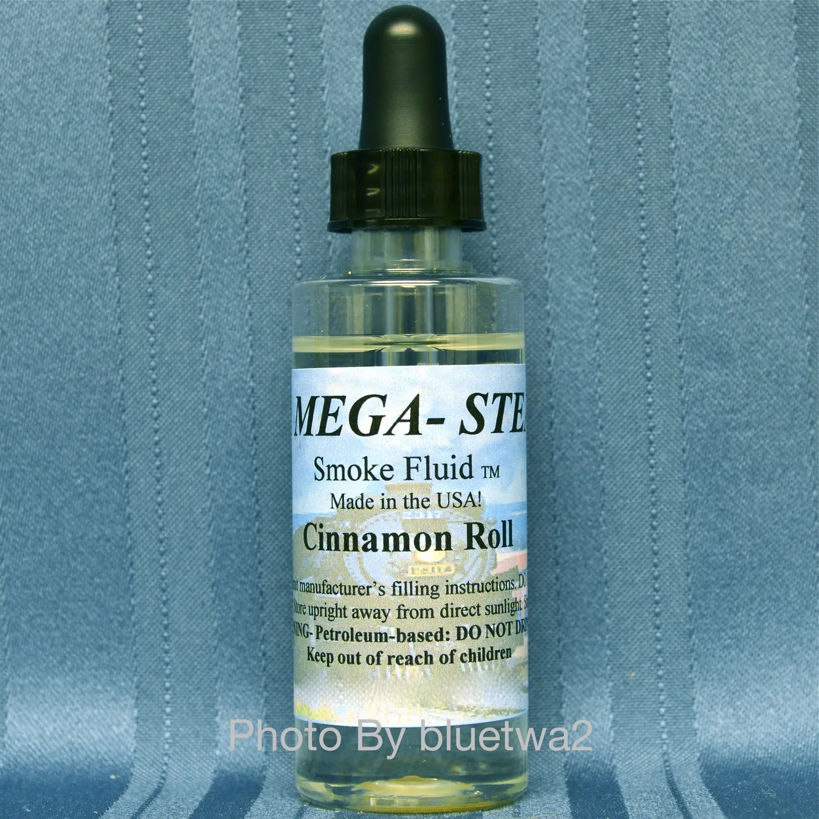 Cinnamon Roll Smoke Fluid