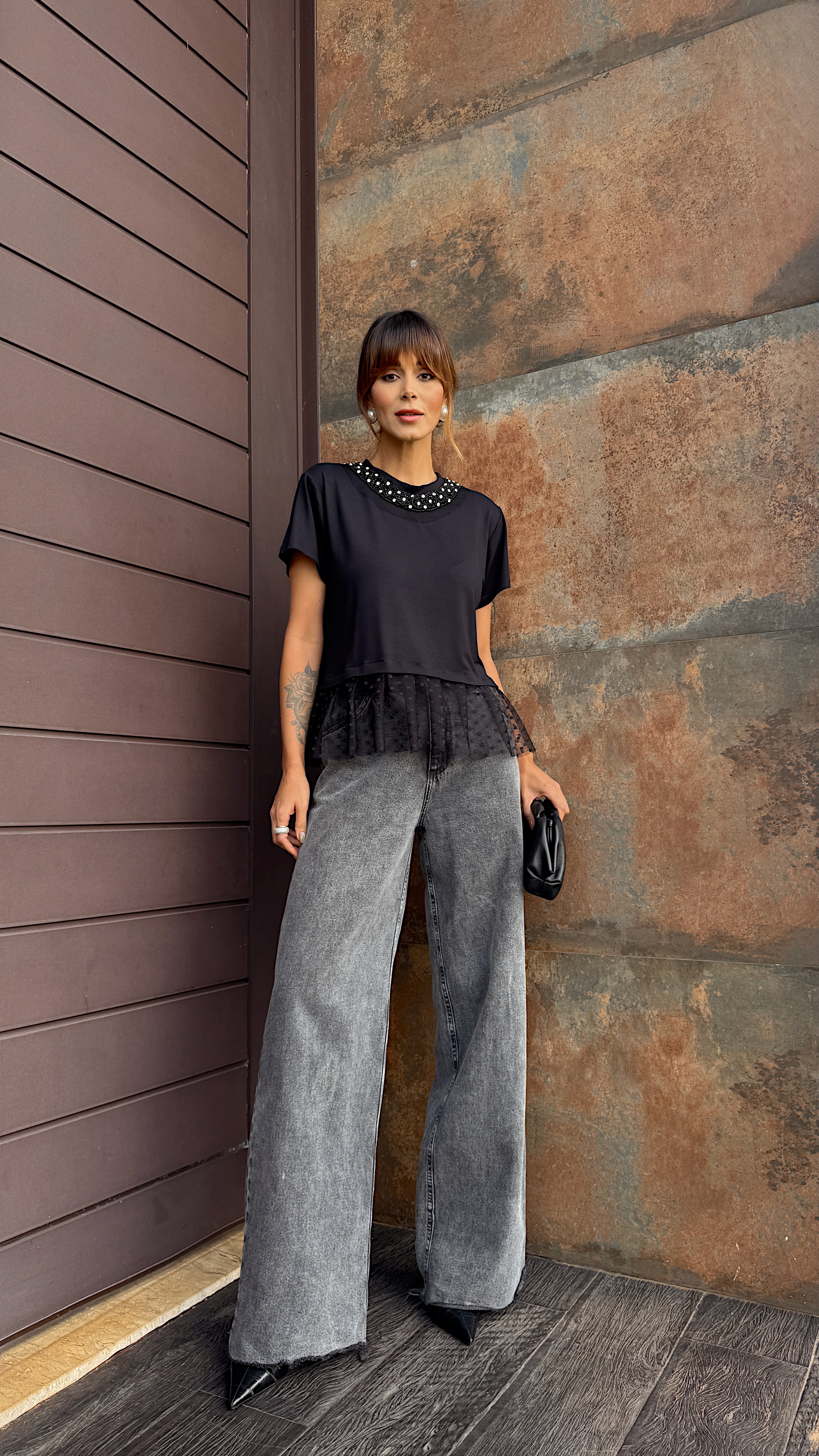 T-Shirt Elegance com Pedrarias - foto 2