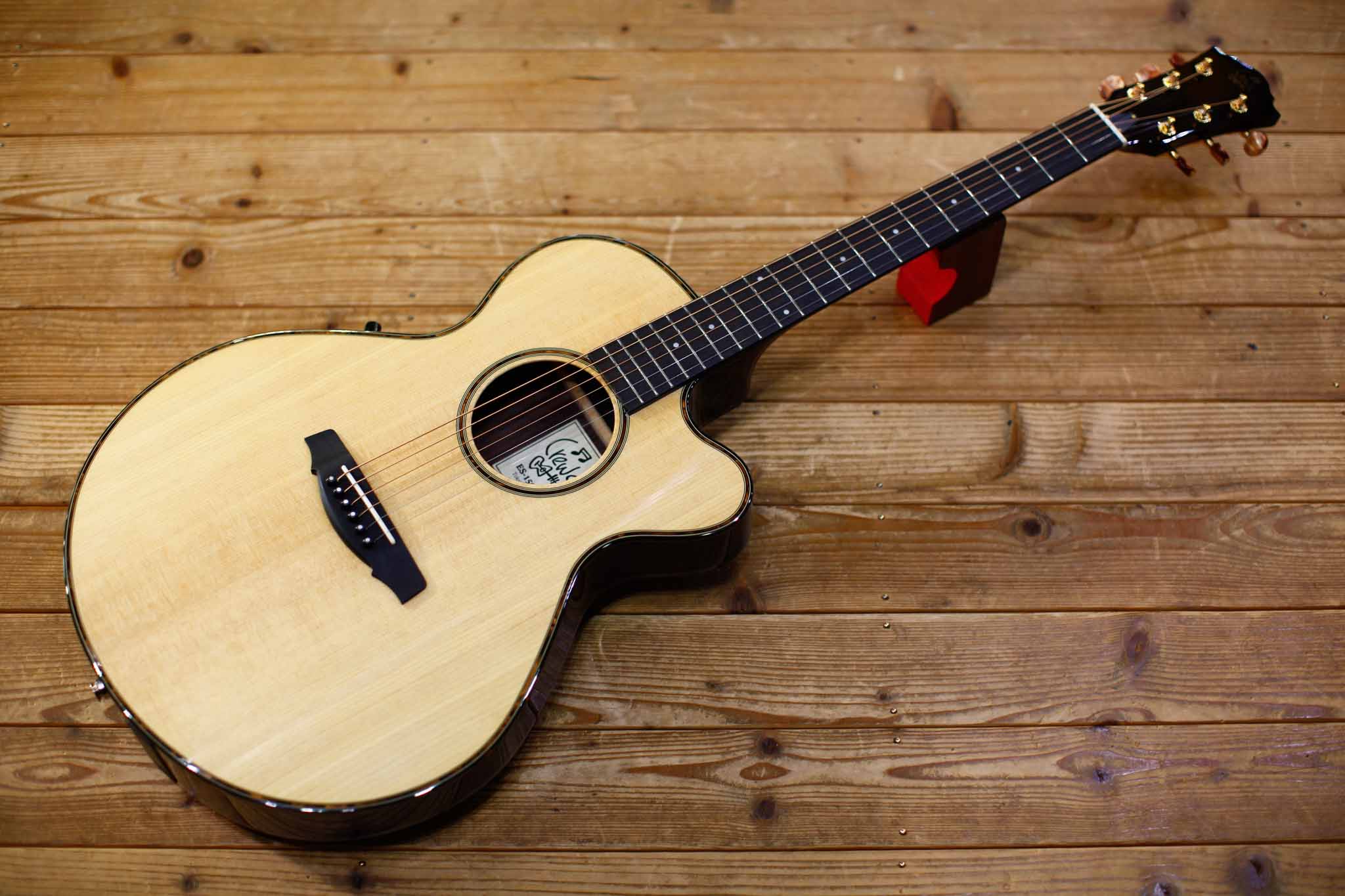 Crews ES-1500C Natural