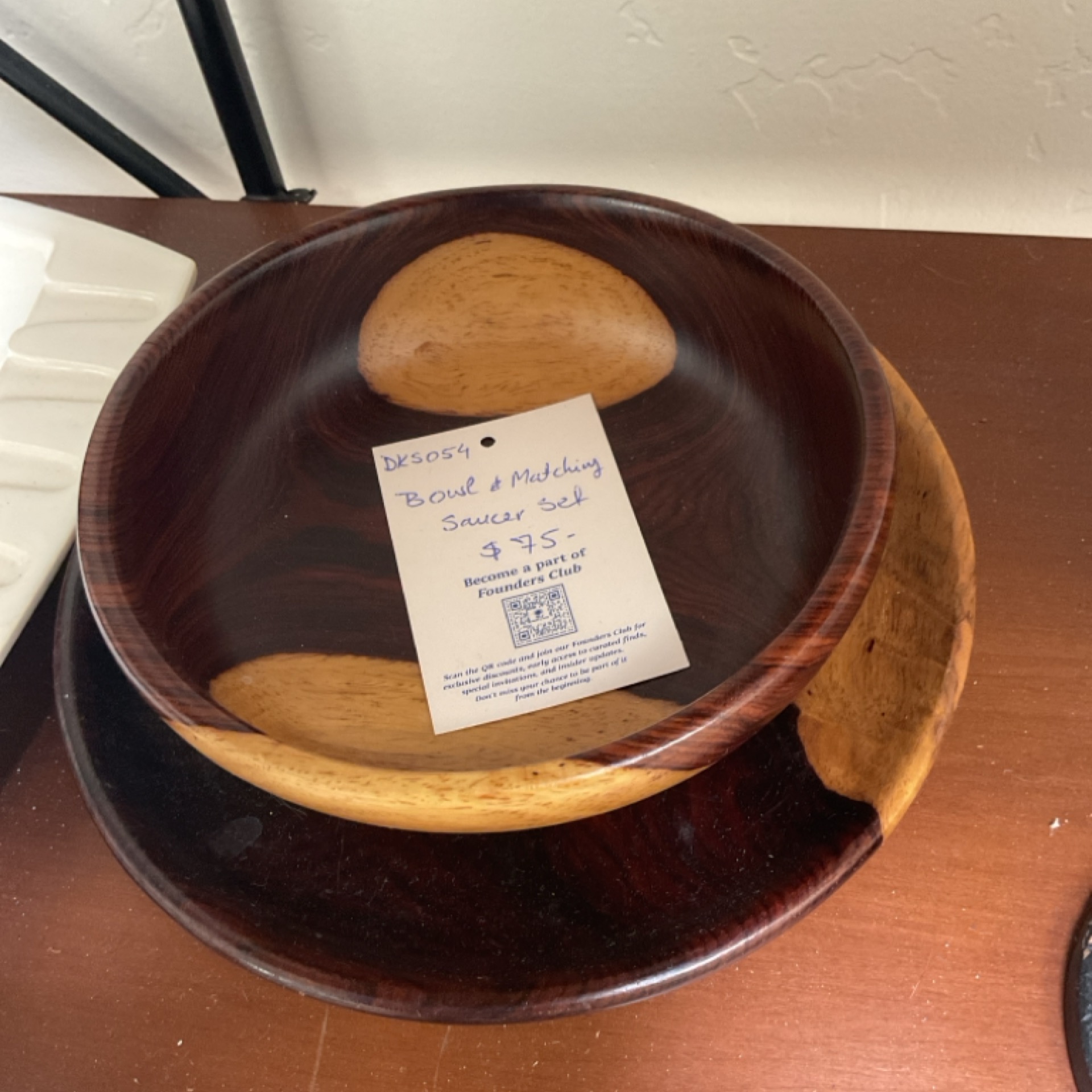 Bowl & Matching Saucer Set
