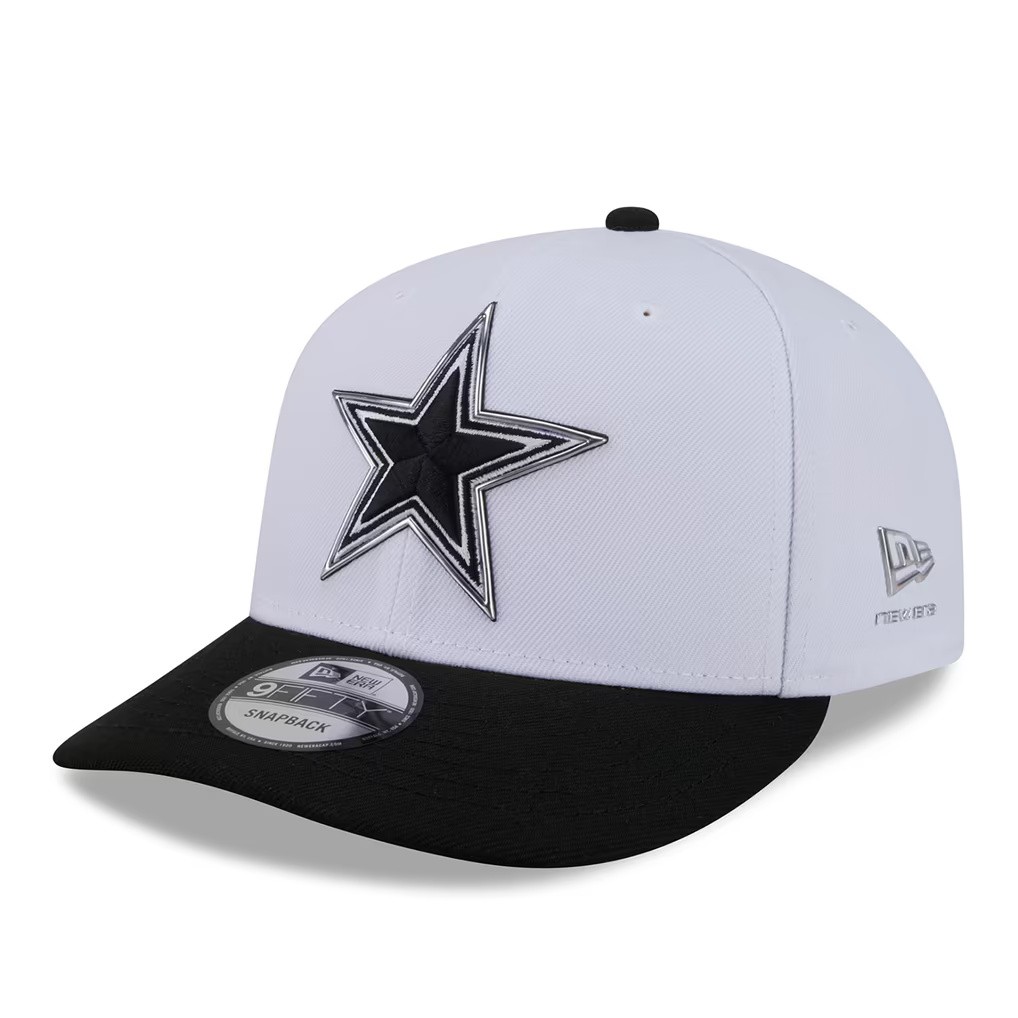Dallas Cowboys 2026 White/Black New Era 9FIFTY Sideline Snapback Hat