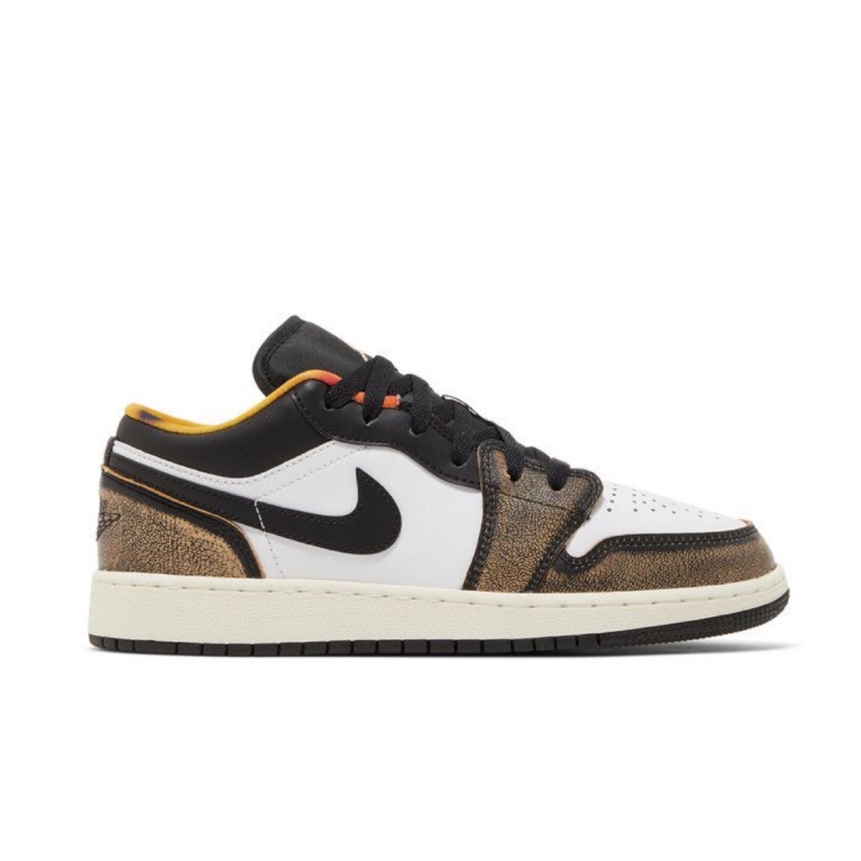 Air Jordan 1 Low SE Size 13 (new)