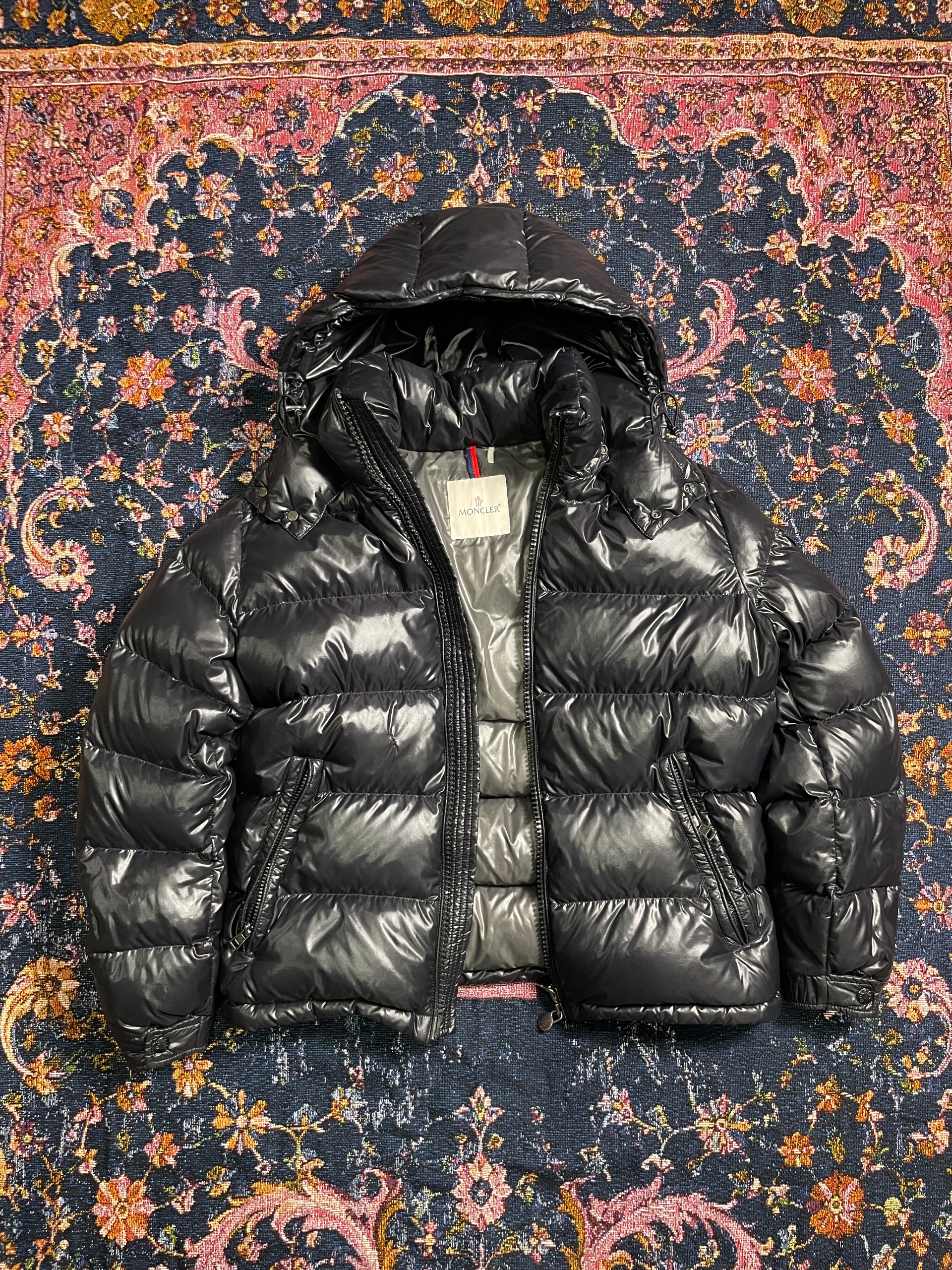 Moncler Maya Black Hooded Down Puffer Jacket Men's Size 2 Full Zip ( USED )