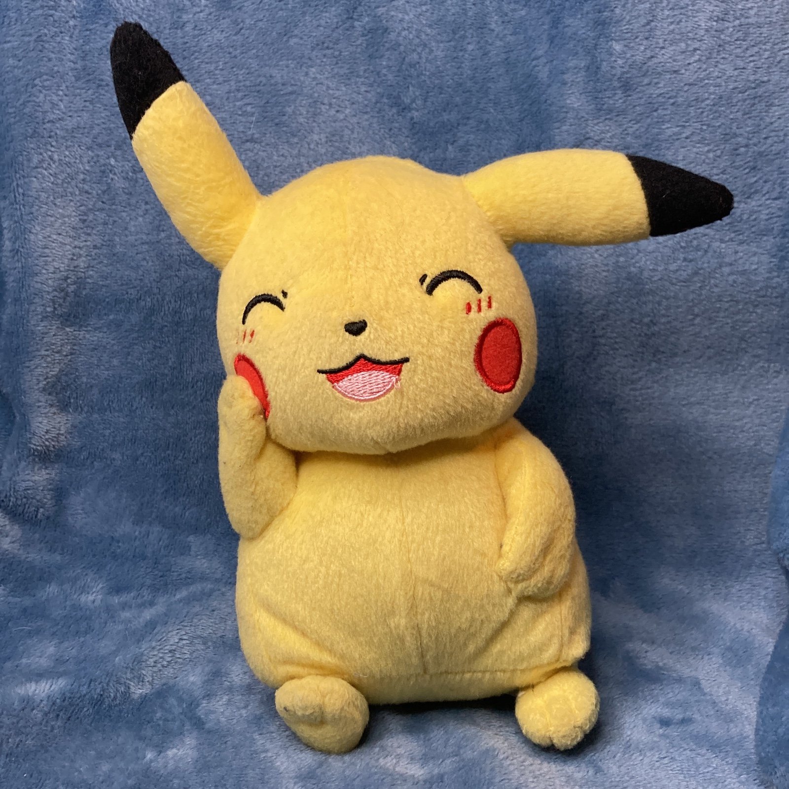 Pokemon Pikachu - 8 Inch Plush Toy TOMY POKΓMON