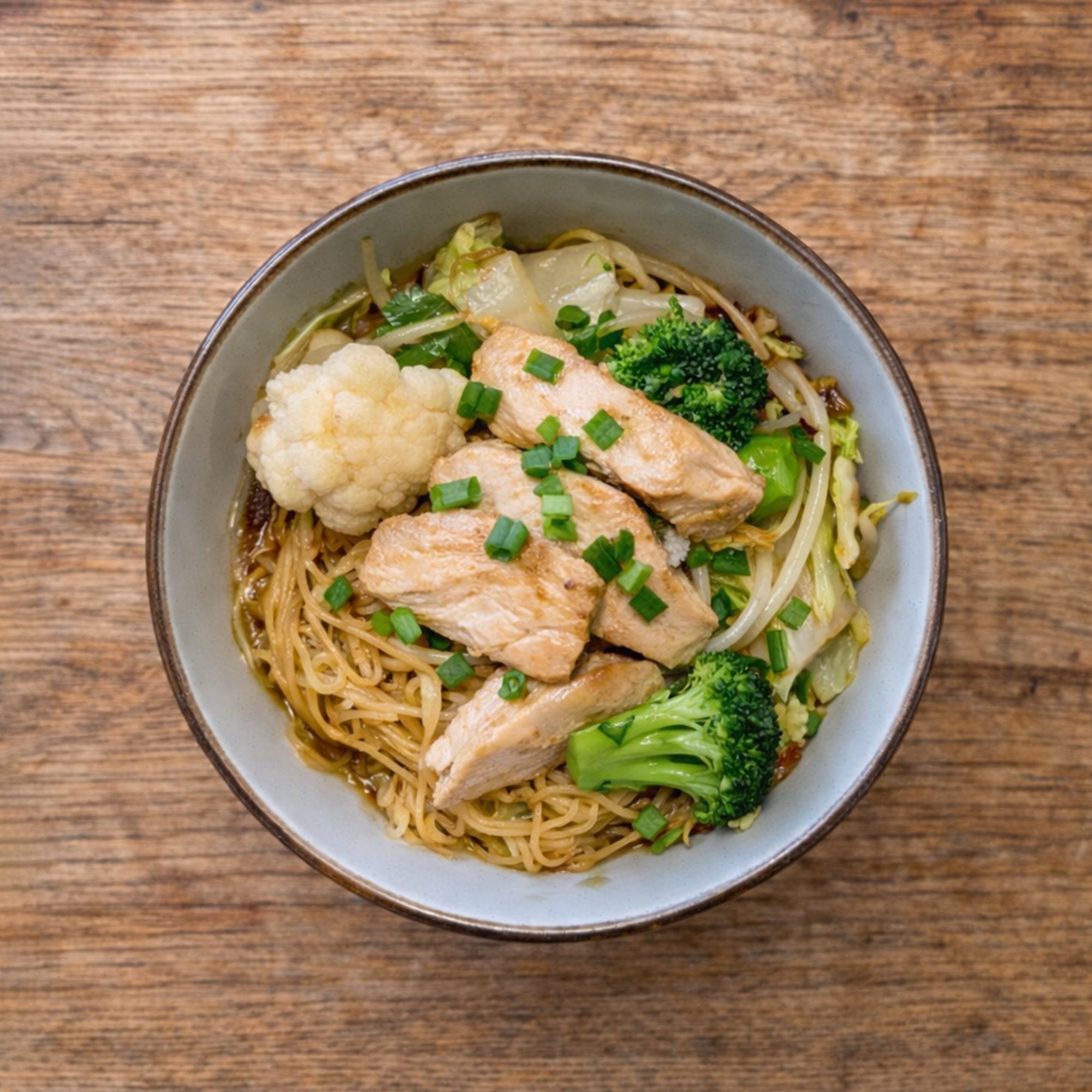 Chicken & Vegetables Egg Noodles