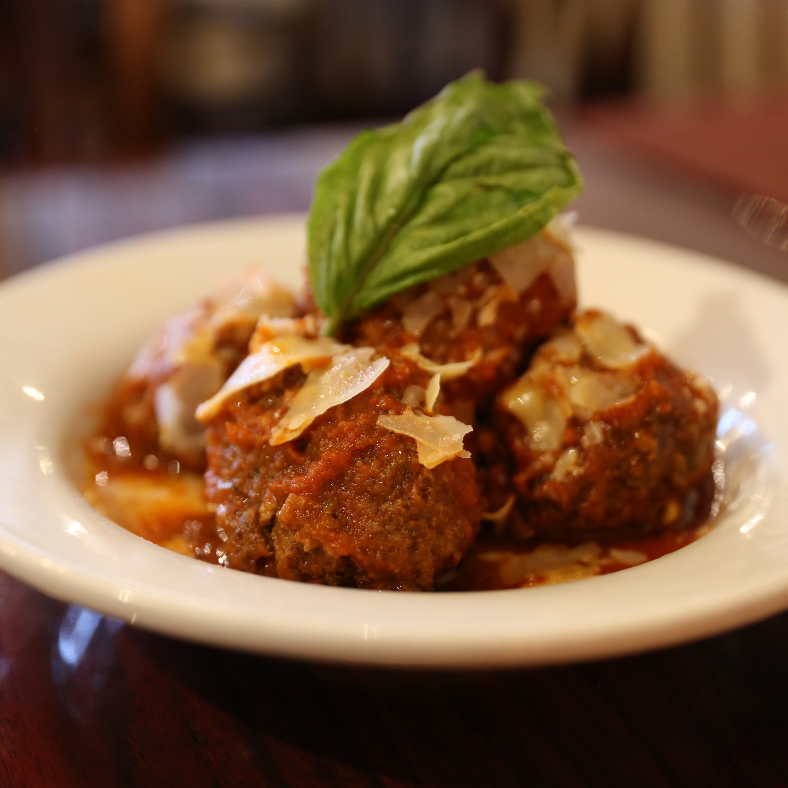 Starters & Sharing - Beef Meatballs