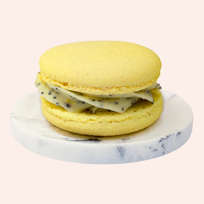 Limoncello Macaron