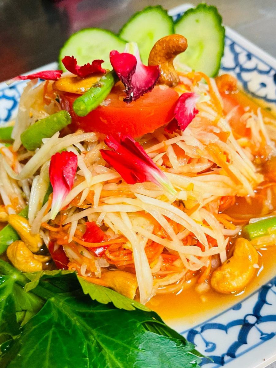 Thai Papaya Salad (Som Tam) Catering