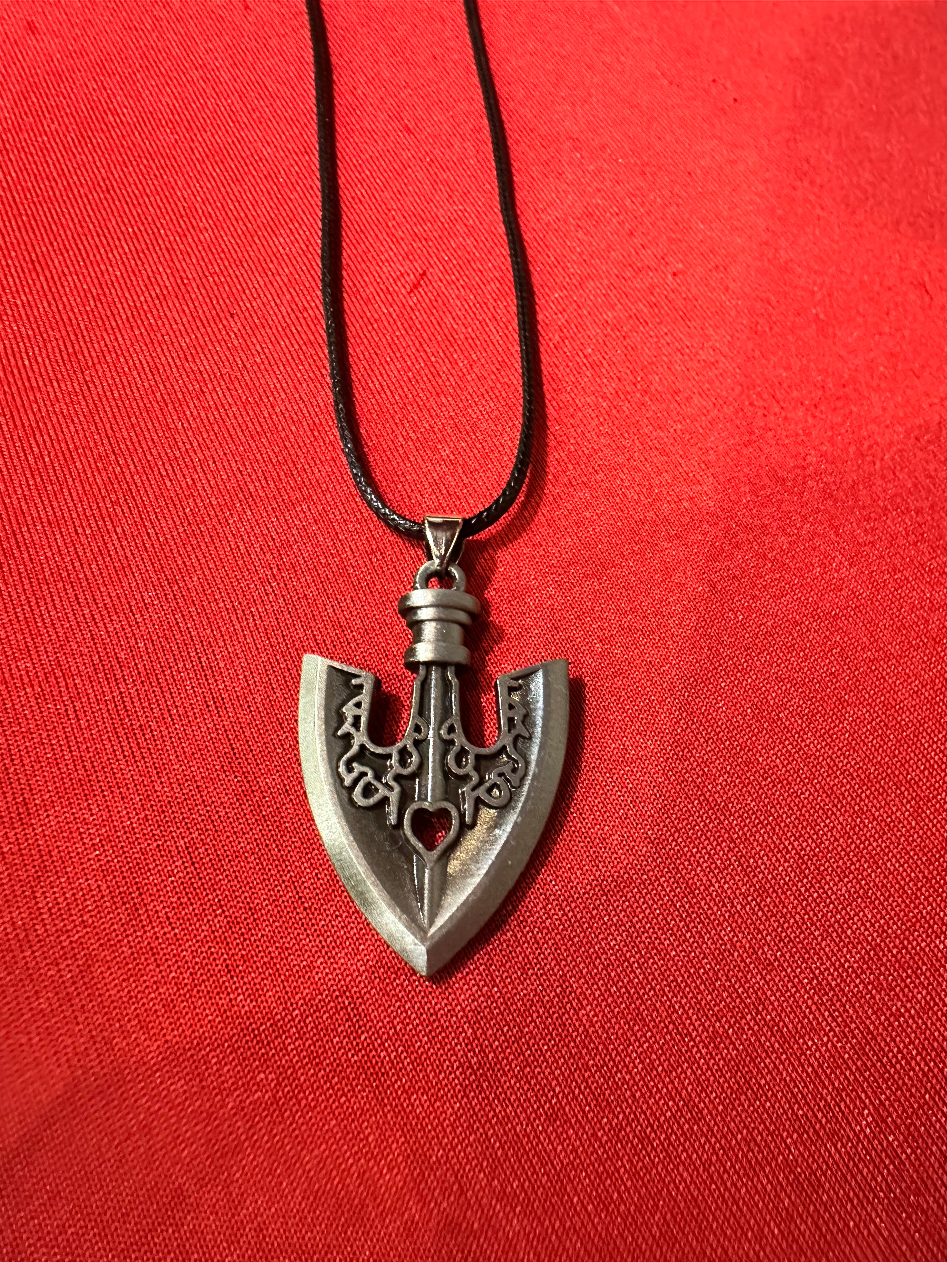 Necklace: Jojo Supernatural Arrow, image 3