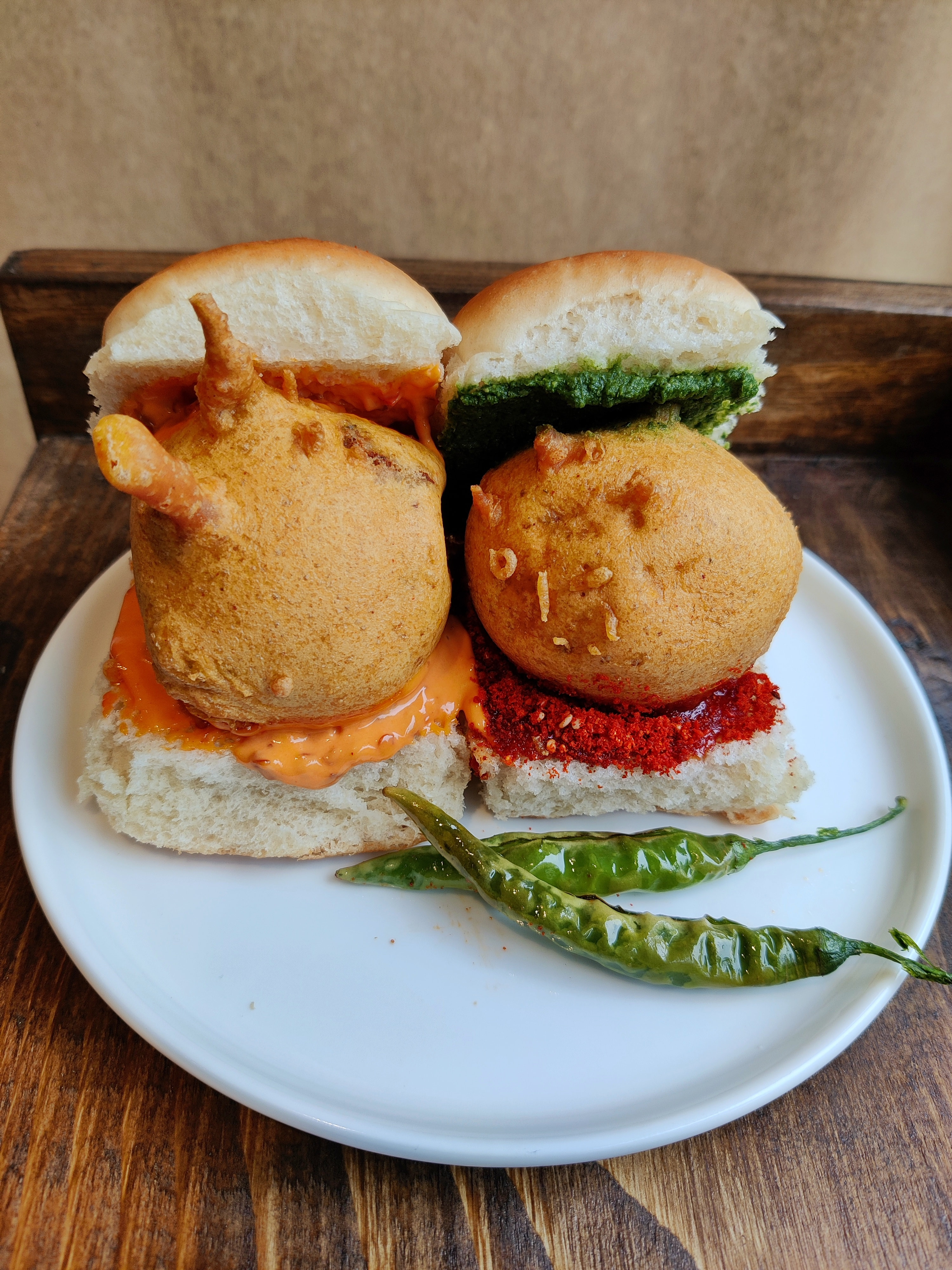 Vada Pav (Set of 2)- 2 pieces OG Vada Pav