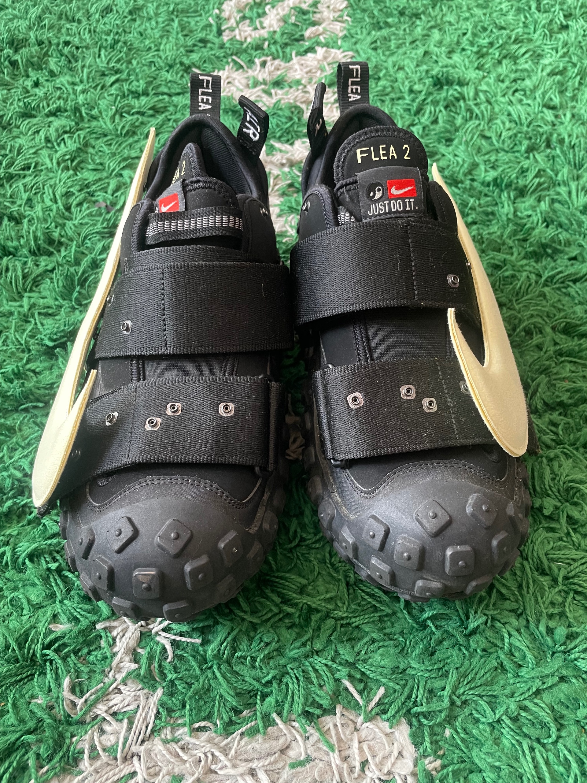 Nike air flea 2 x cactus plant flea market (black alabaster) size 10 (used), size 10, used condition — photo 2 of 2