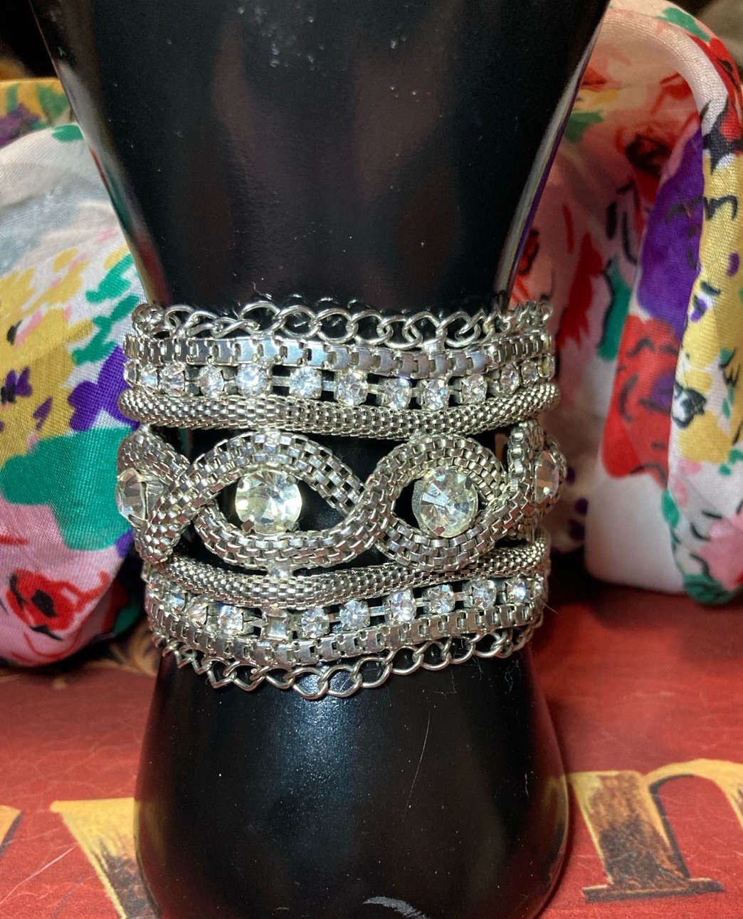 Mesh Bracelet w/Clear Rhinestone & Chain - Silver tone