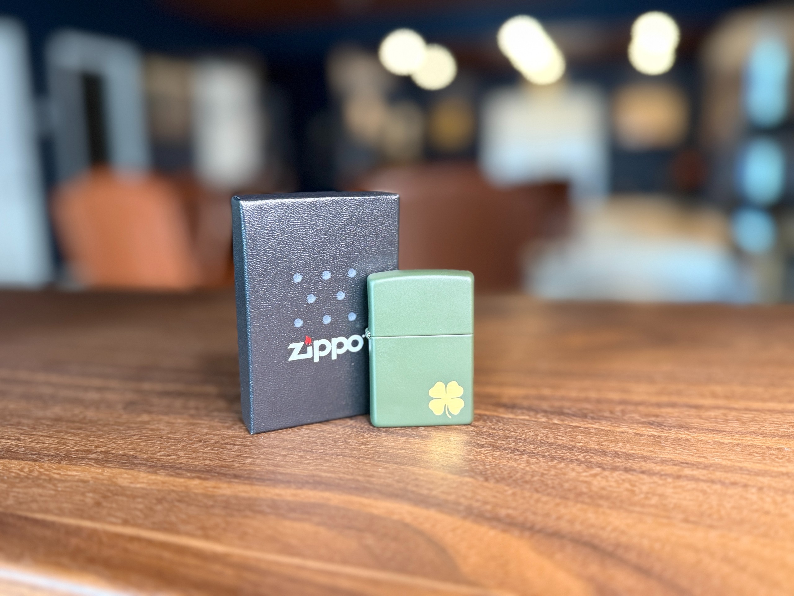 Zippo - Four Leaf Clover Design