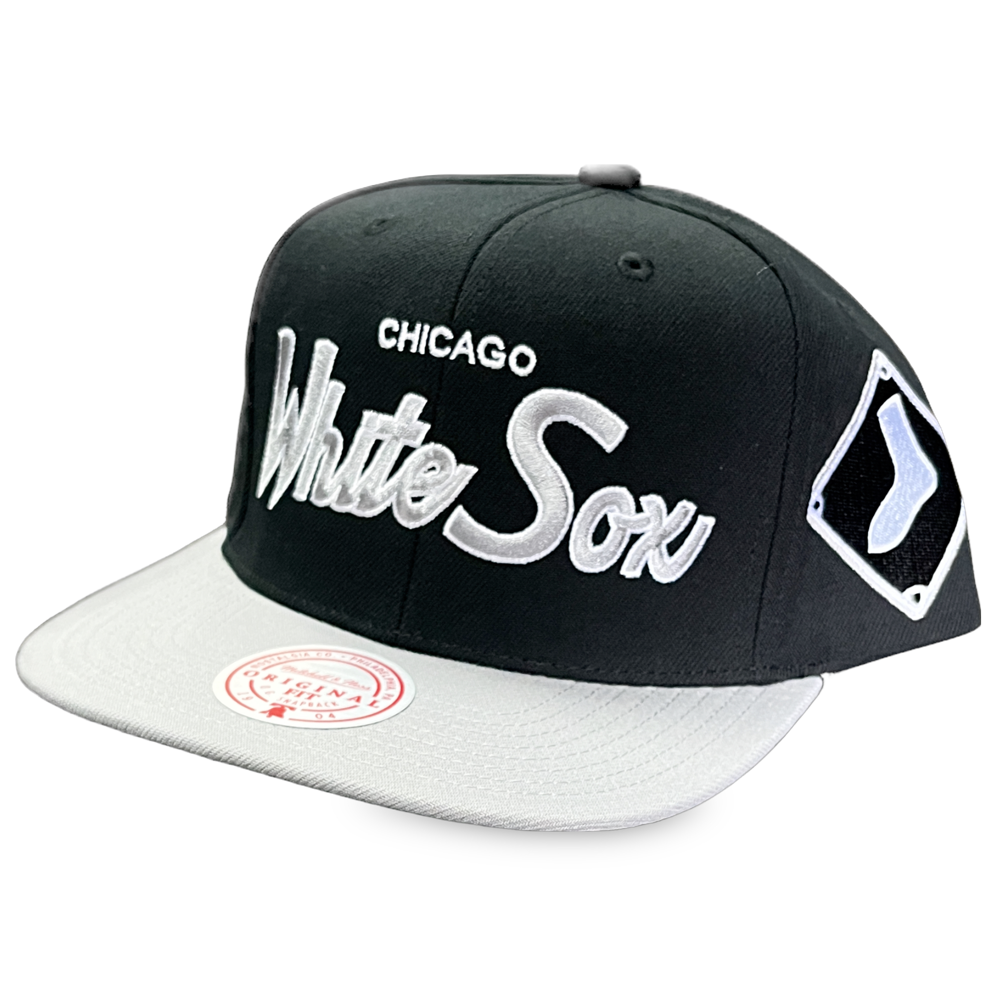 Chicago White Sox Black/Grey Mitchell and Ness Retro Script Snapback Hat