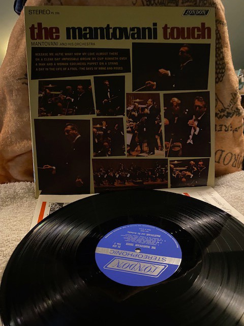 Mantovani and his Orchestra/The Mantovani Touch