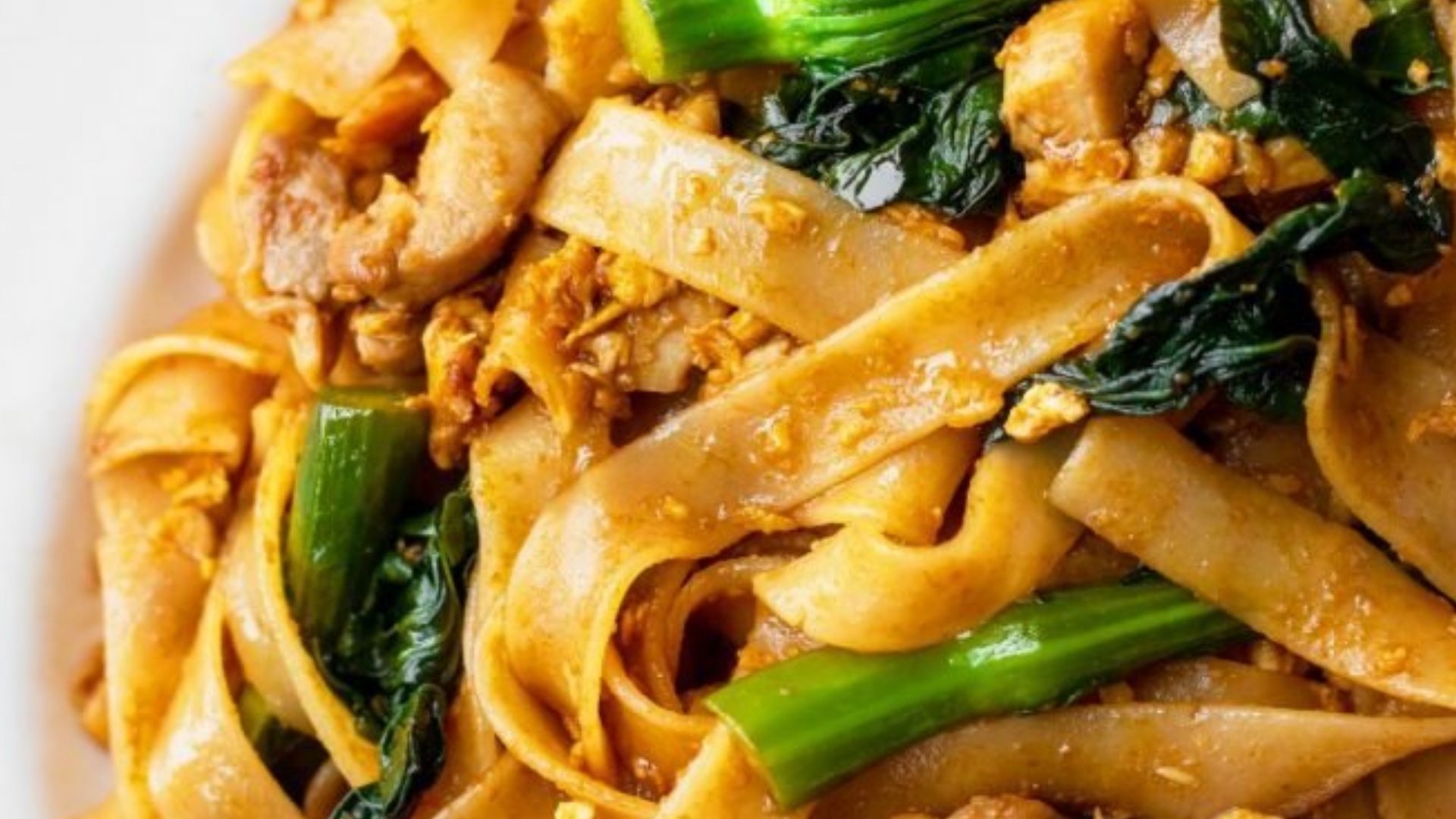 Thai Rice Noodles (Pad See Ew)