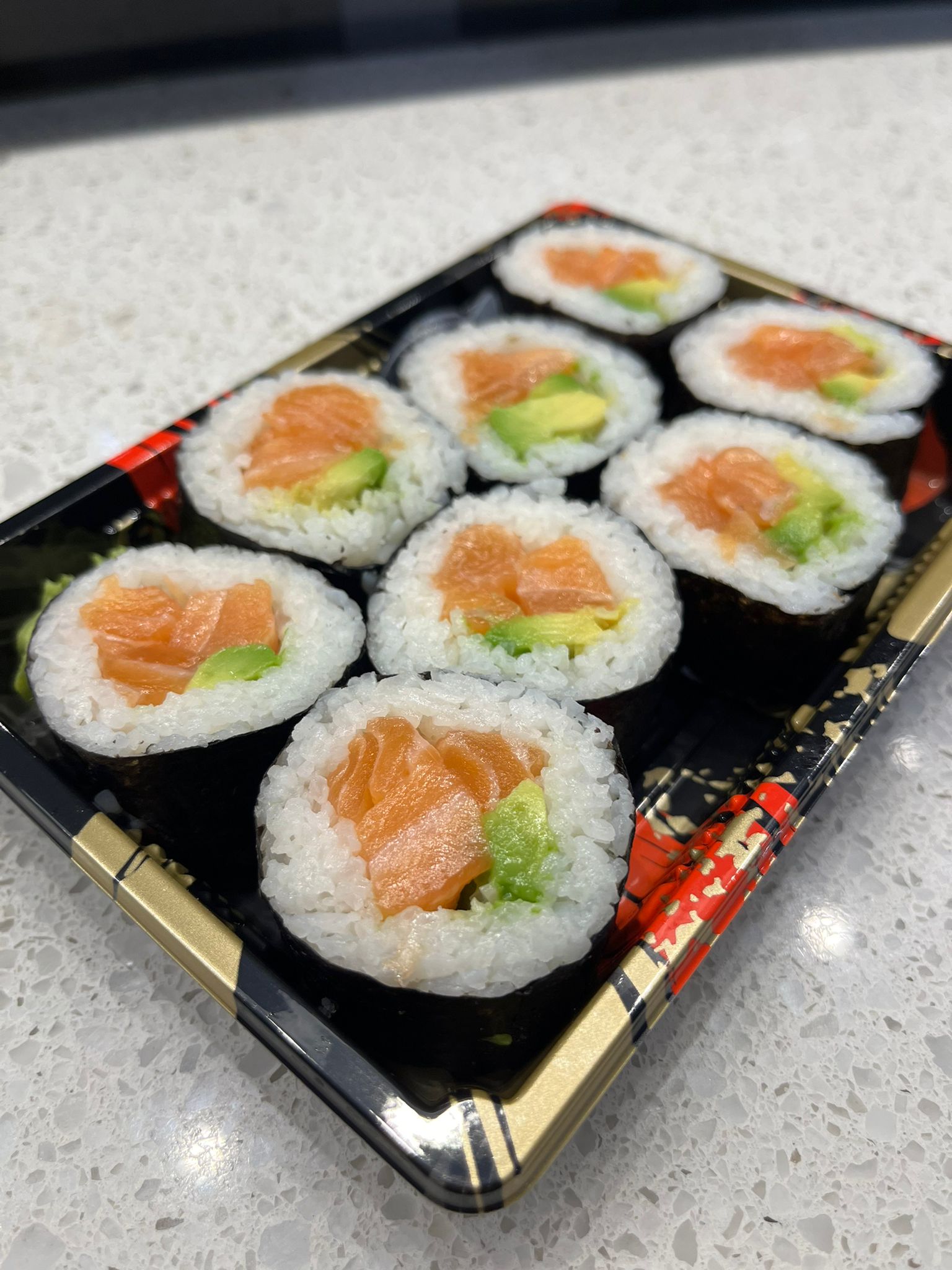 Salmon Avocado Maki
