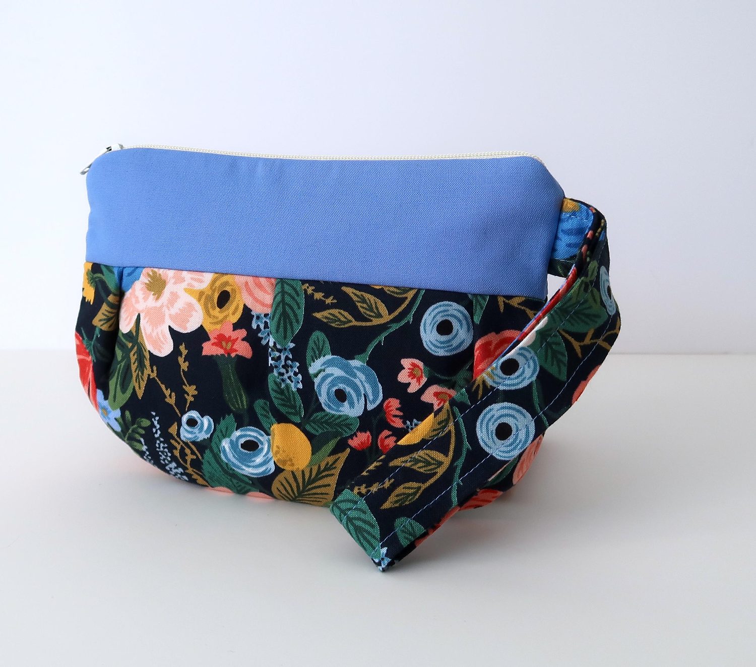 Pleated Wristlet – Garden Party Navy – handmade clutch